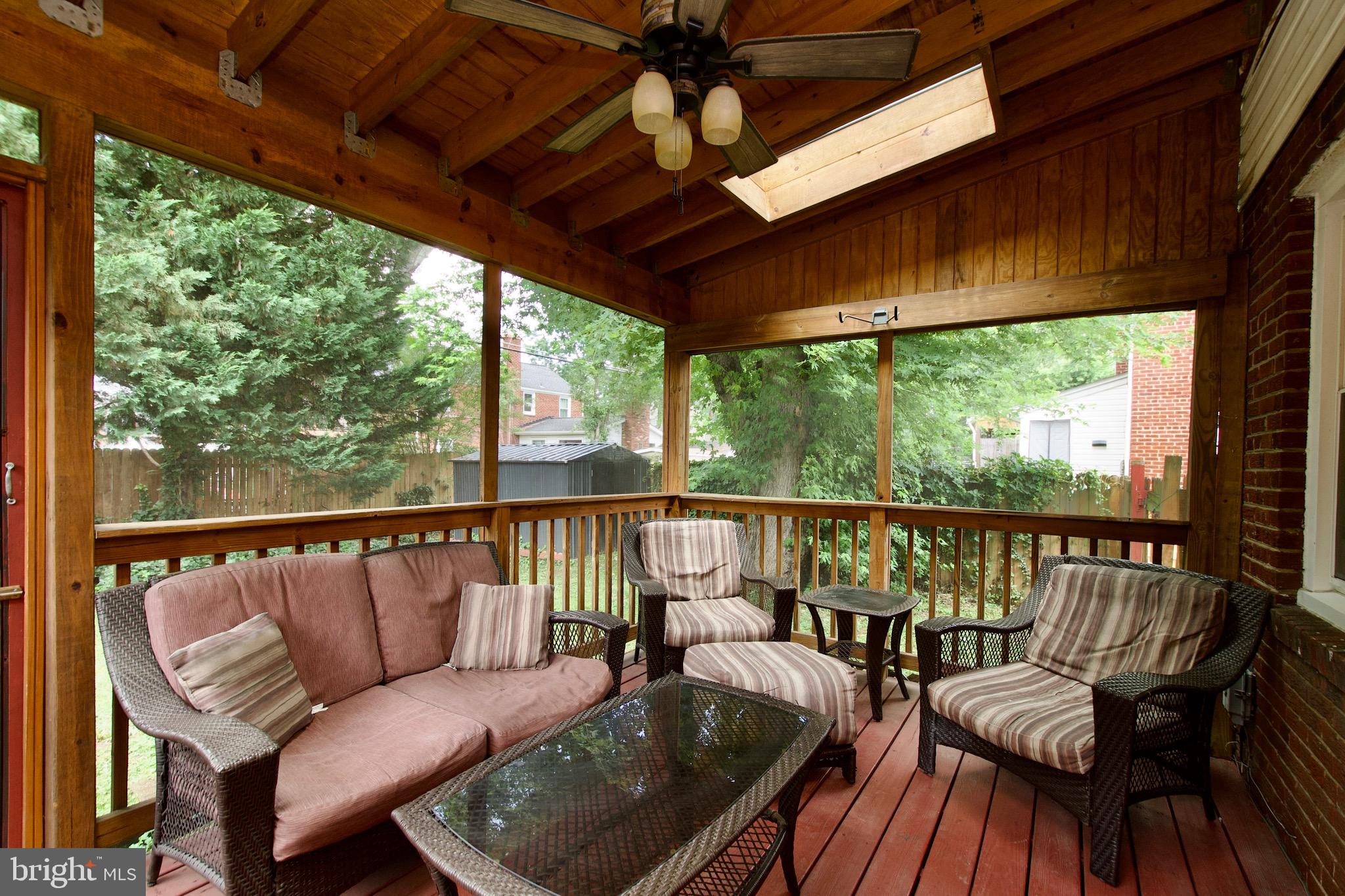 JEFFERSON MANOR - Residential