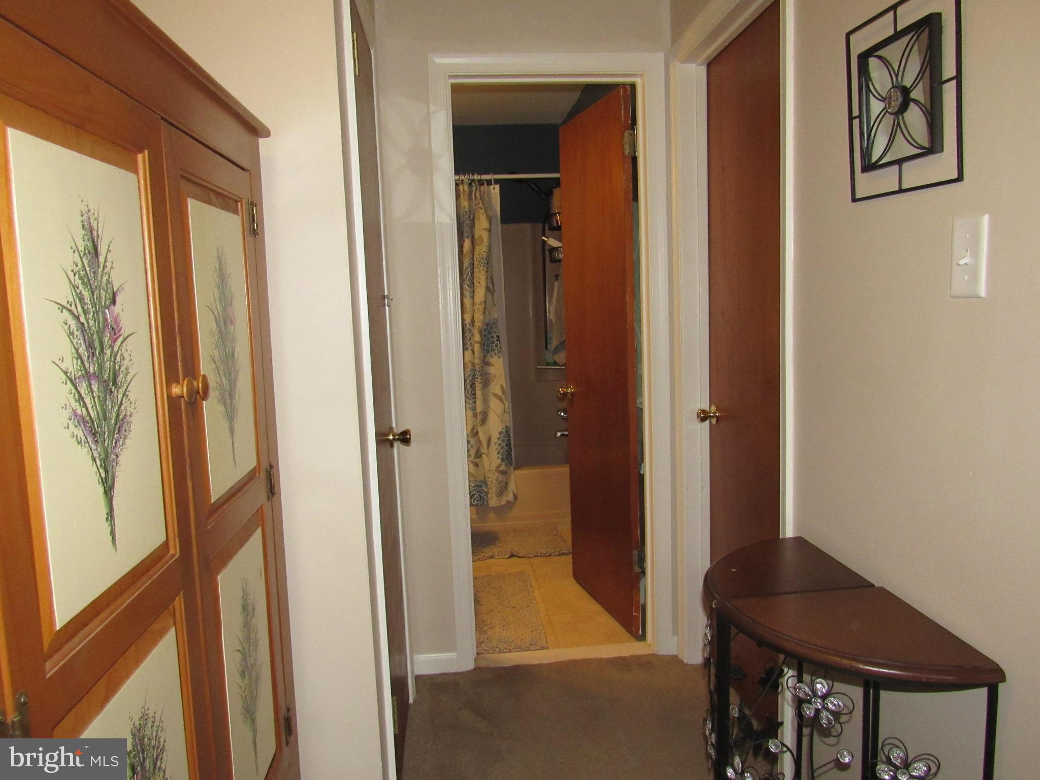 HUNTER CREST - Residential Lease