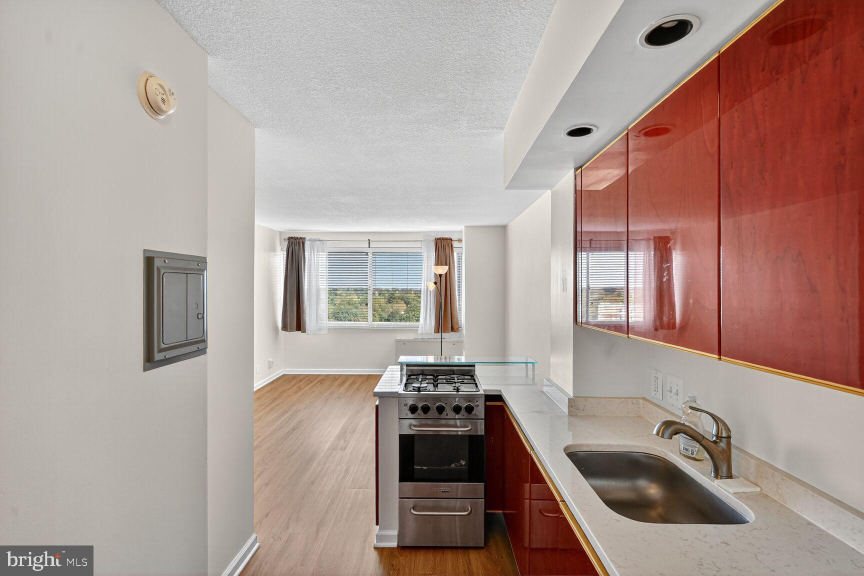 FRIENDSHIP HEIGHTS - Residential Lease