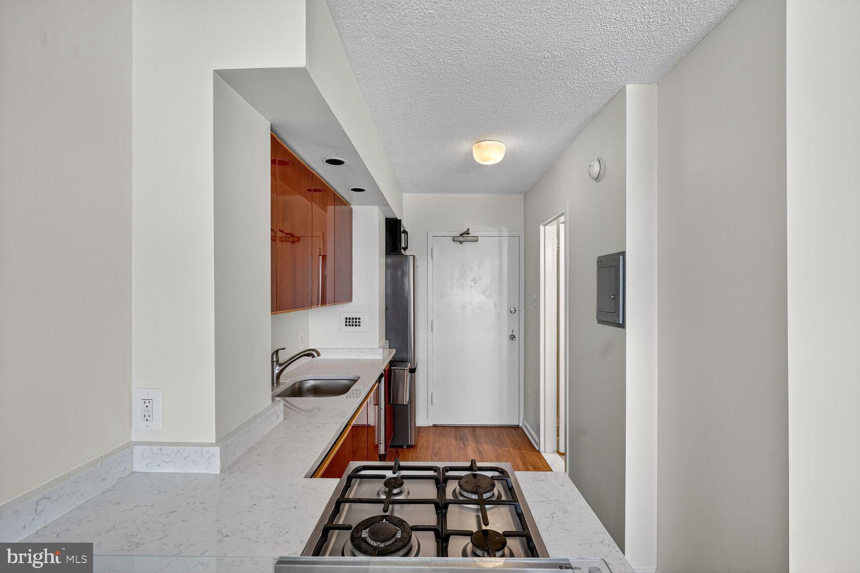 FRIENDSHIP HEIGHTS - Residential Lease