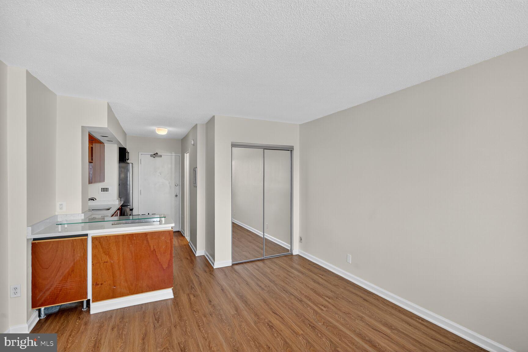 FRIENDSHIP HEIGHTS - Residential Lease
