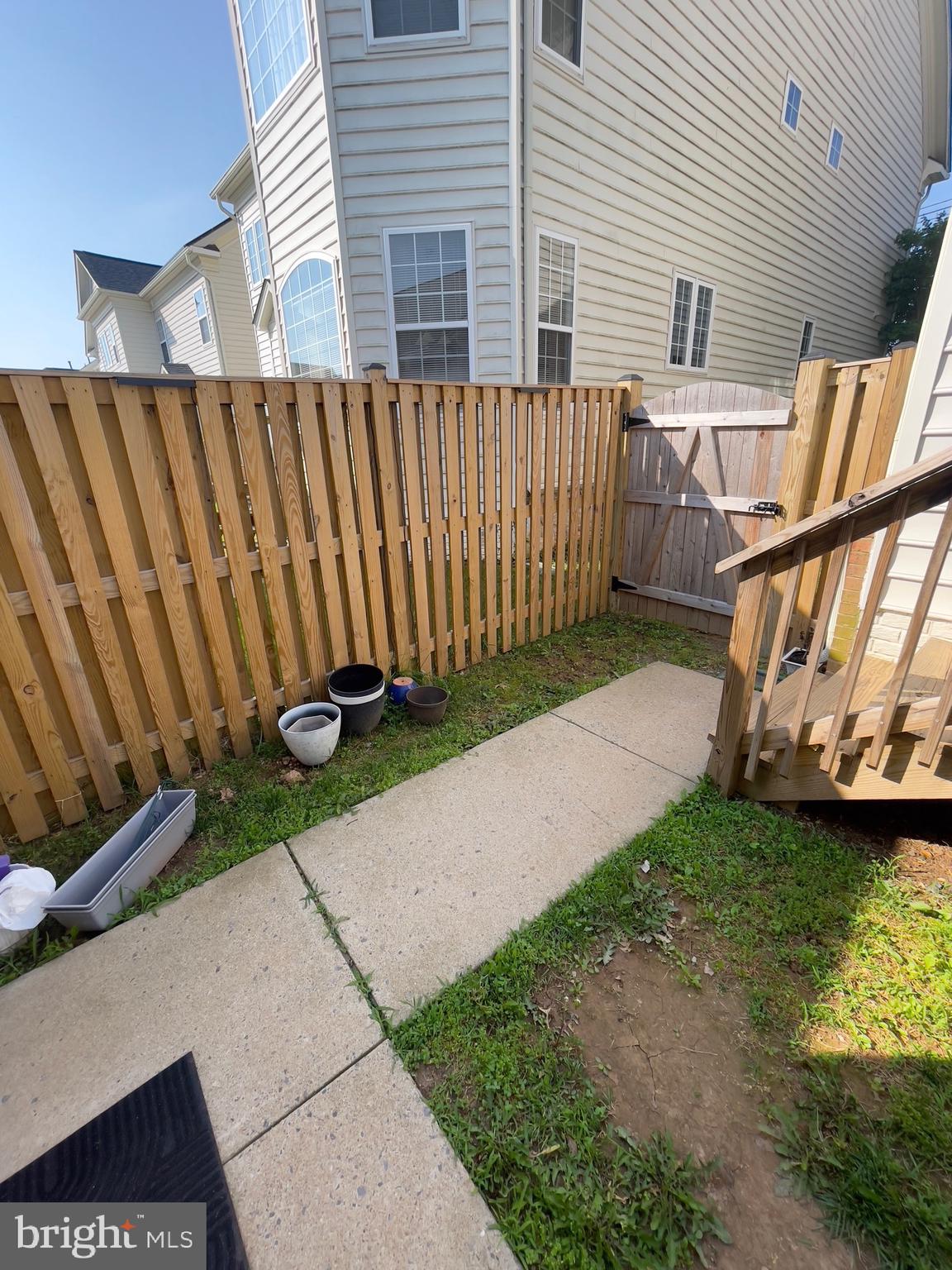 HIGHLANDS AT CLARKSBURG - Residential Lease