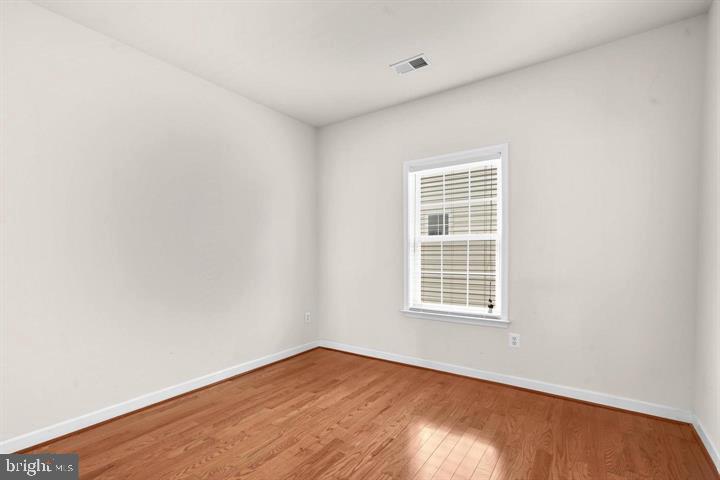 HIGHLANDS AT CLARKSBURG - Residential Lease