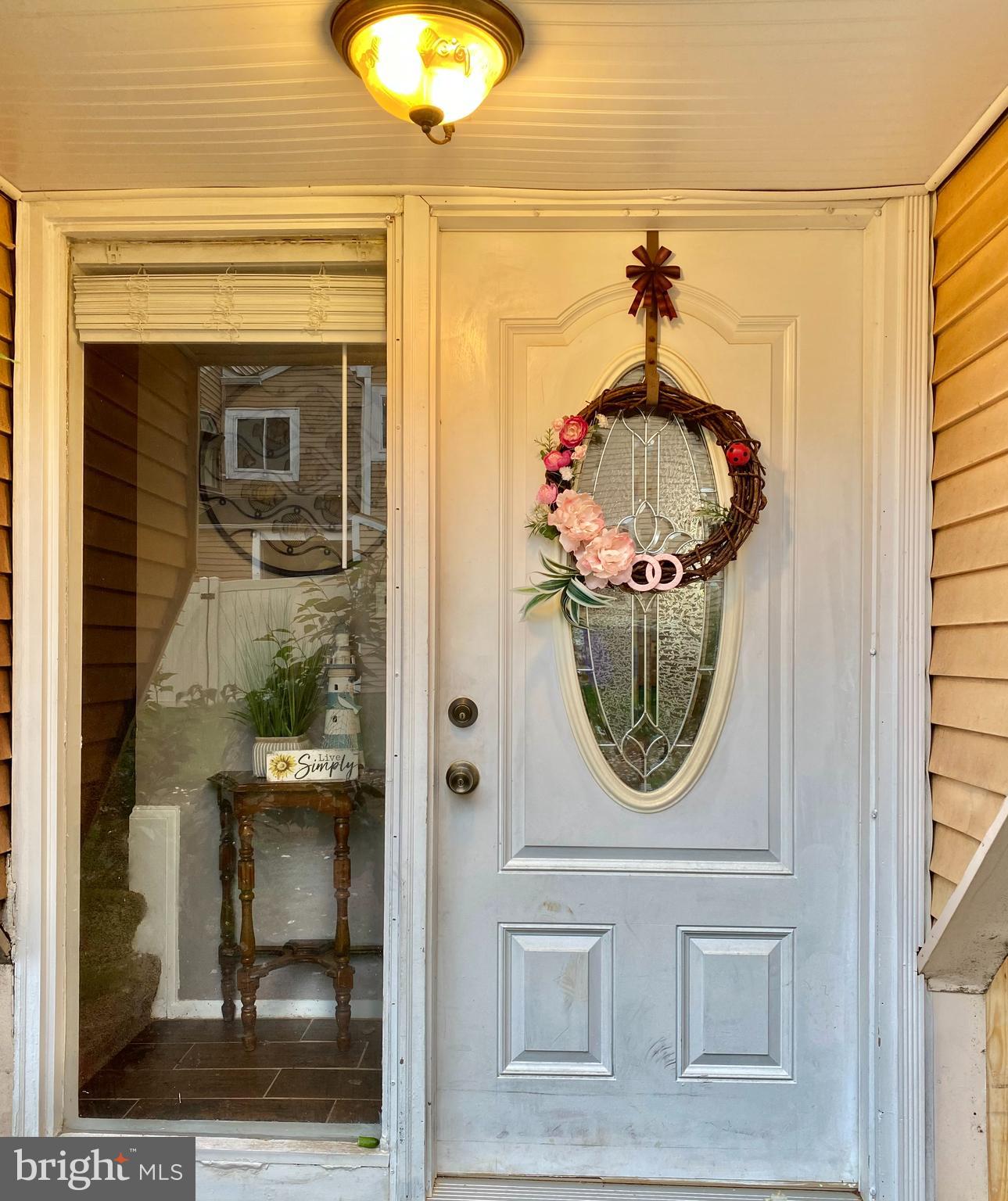 COUNTRYSIDE - Residential