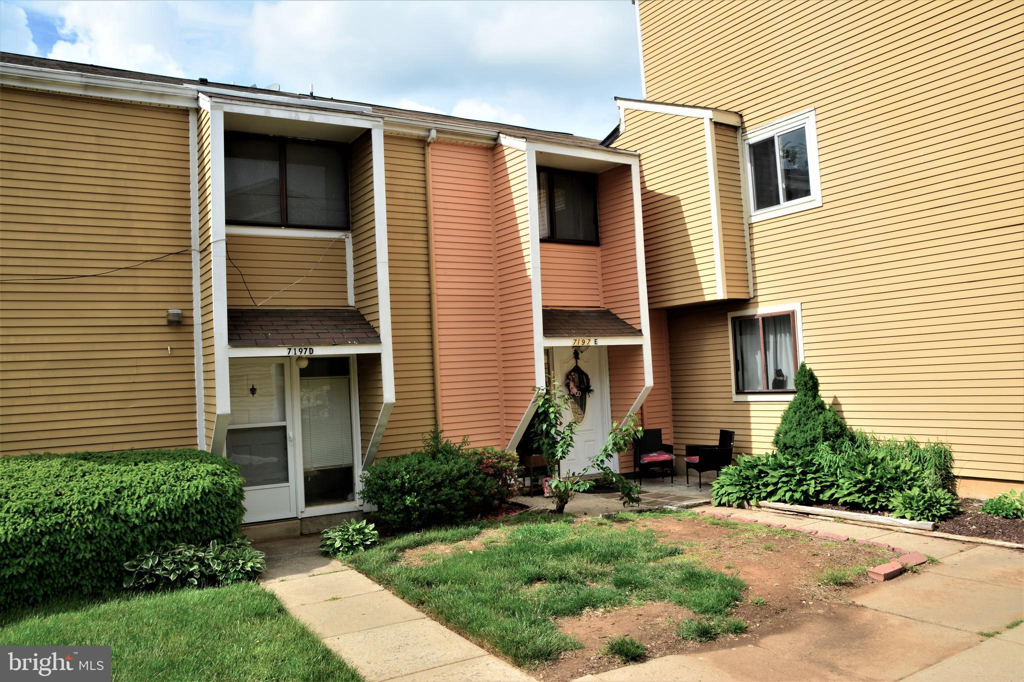 COUNTRYSIDE - Residential