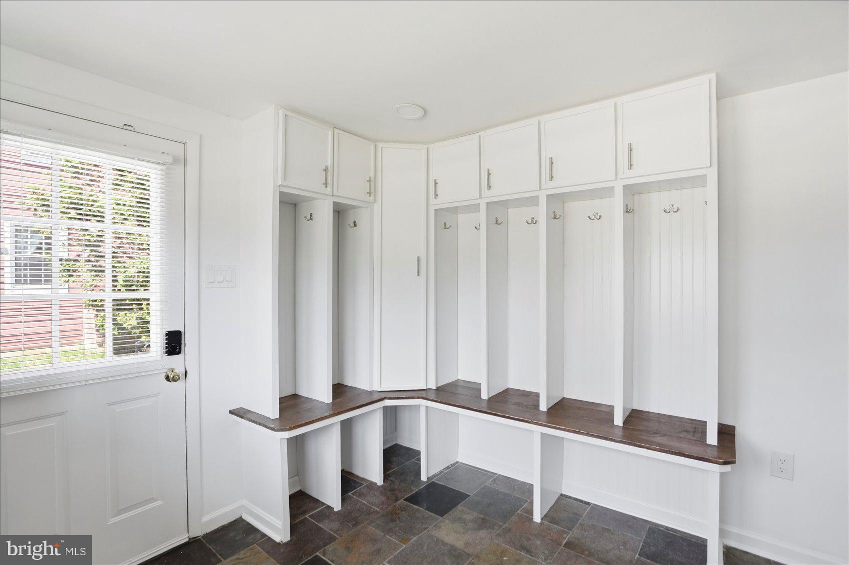 THORNLEIGH - Residential