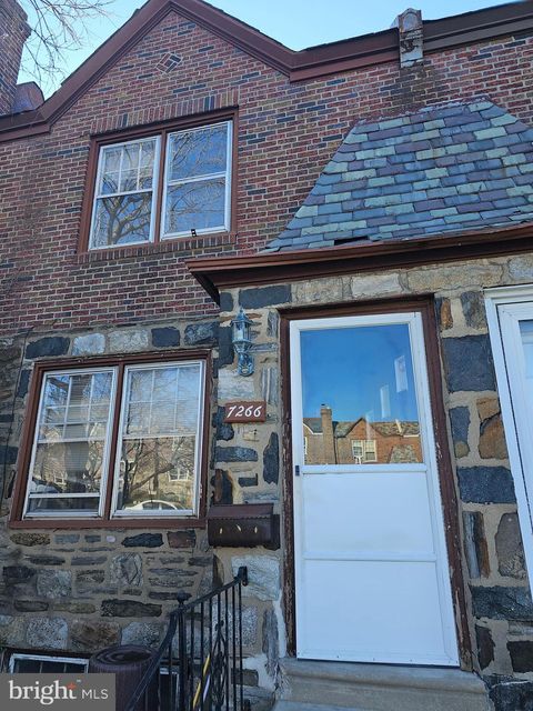 Townhouse For Sale - 7266 Spruce Street<br/> UPPER DARBY, PA 19082