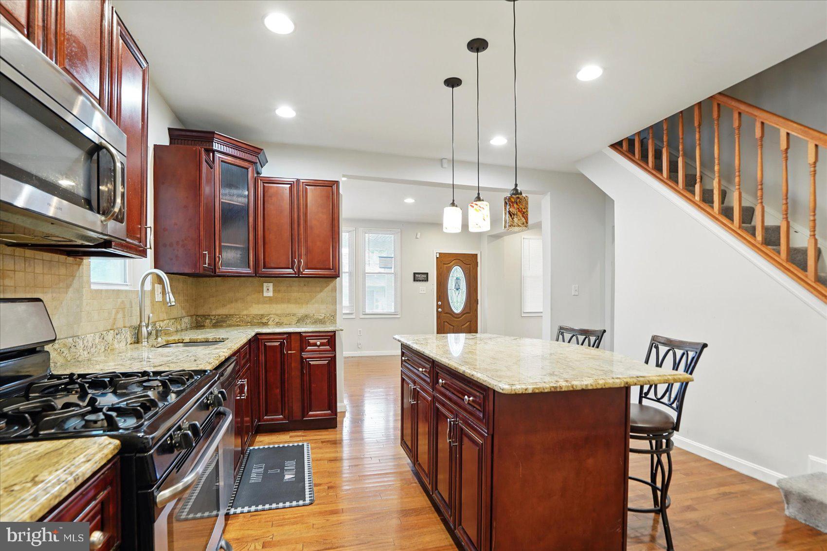 HOWARD PARK - Residential