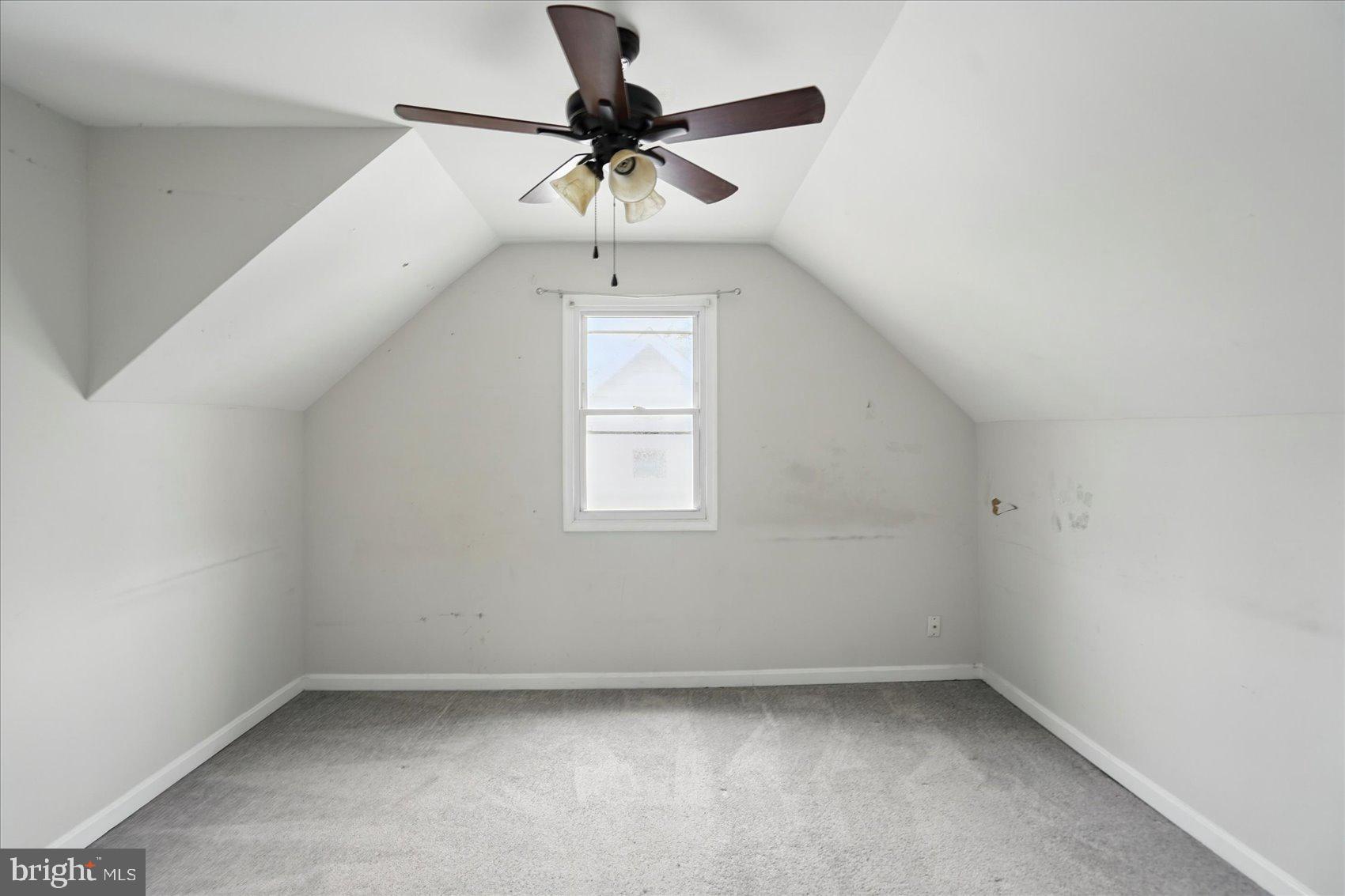 HOWARD PARK - Residential