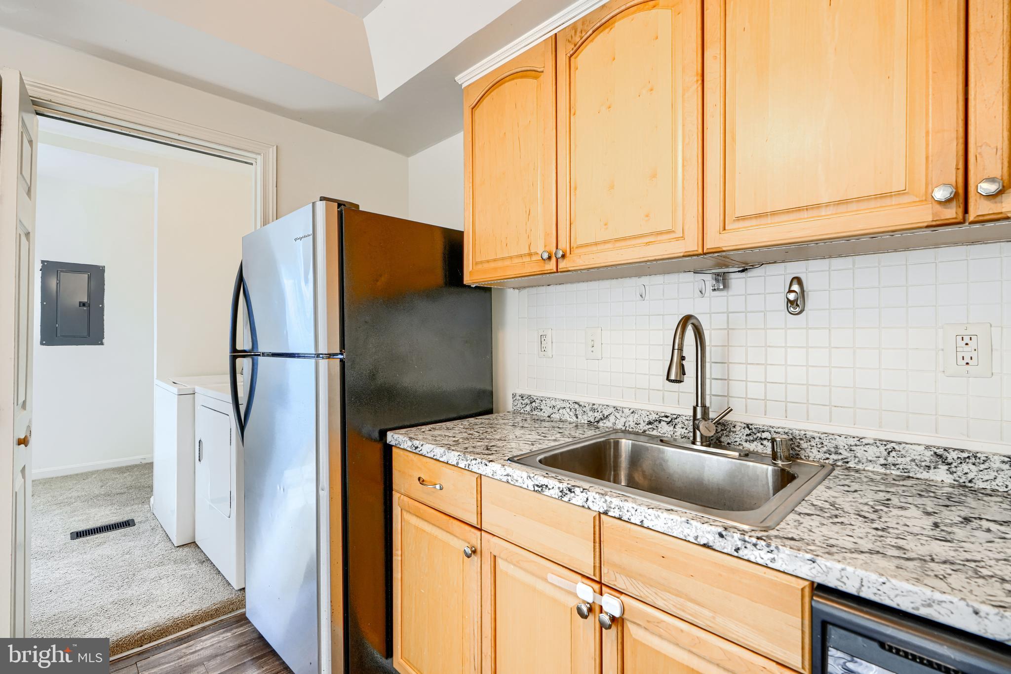 RUMSEY ISLAND - Residential