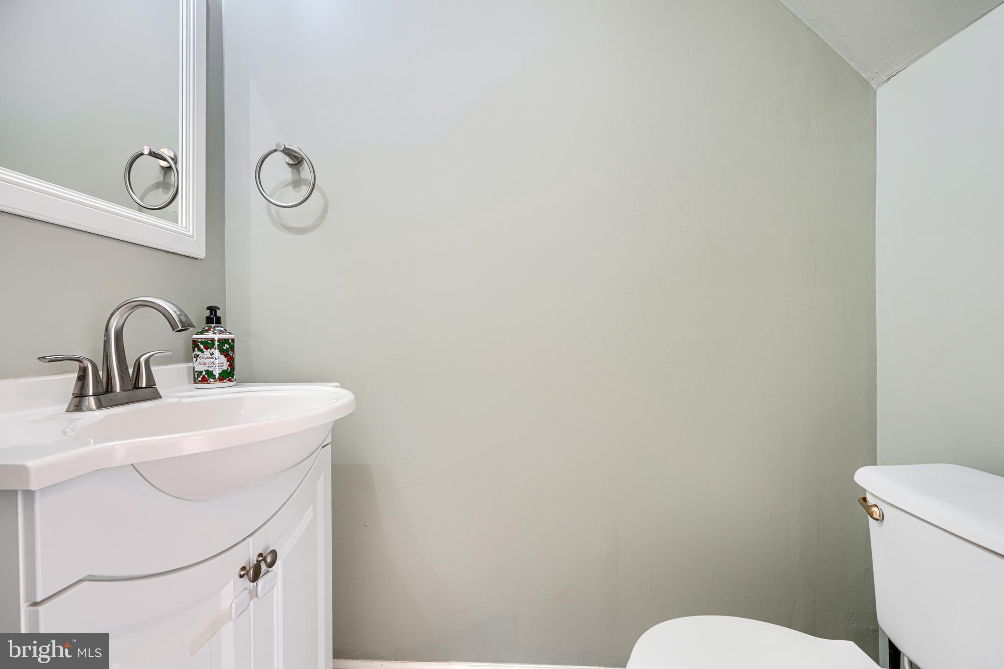 RUMSEY ISLAND - Residential