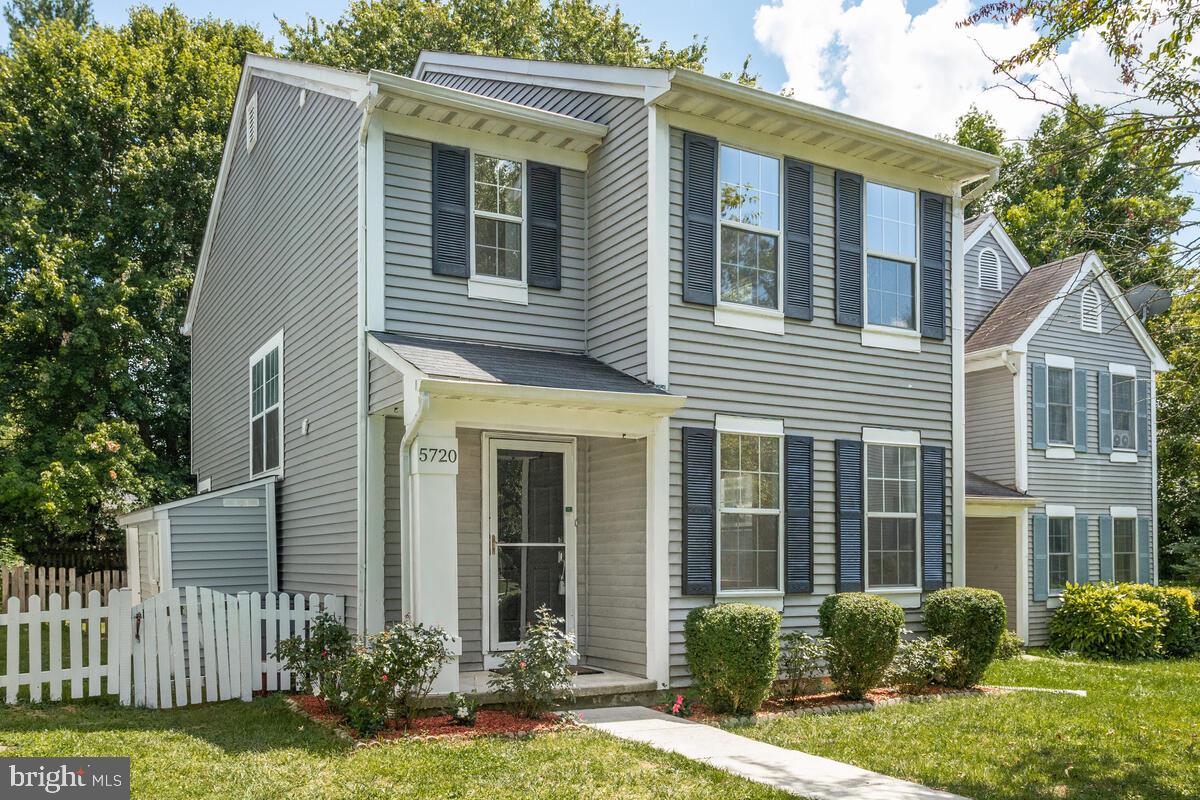 STRATFORD SQUARE - Residential