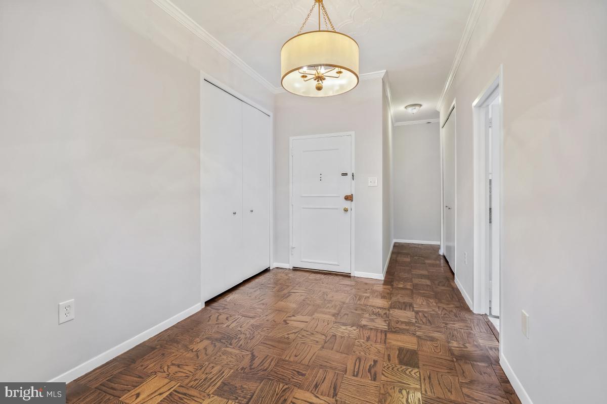 4101 CATHEDRAL AVENUE NW 510