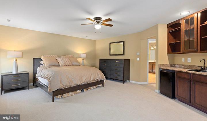 KENSINGTON HILL - Residential Lease