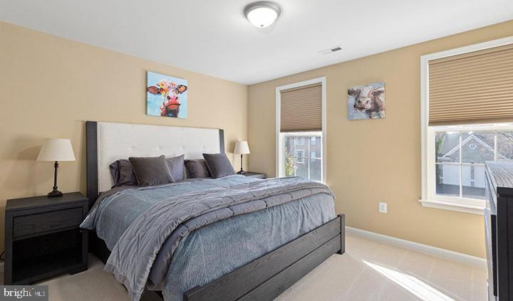 KENSINGTON HILL - Residential Lease