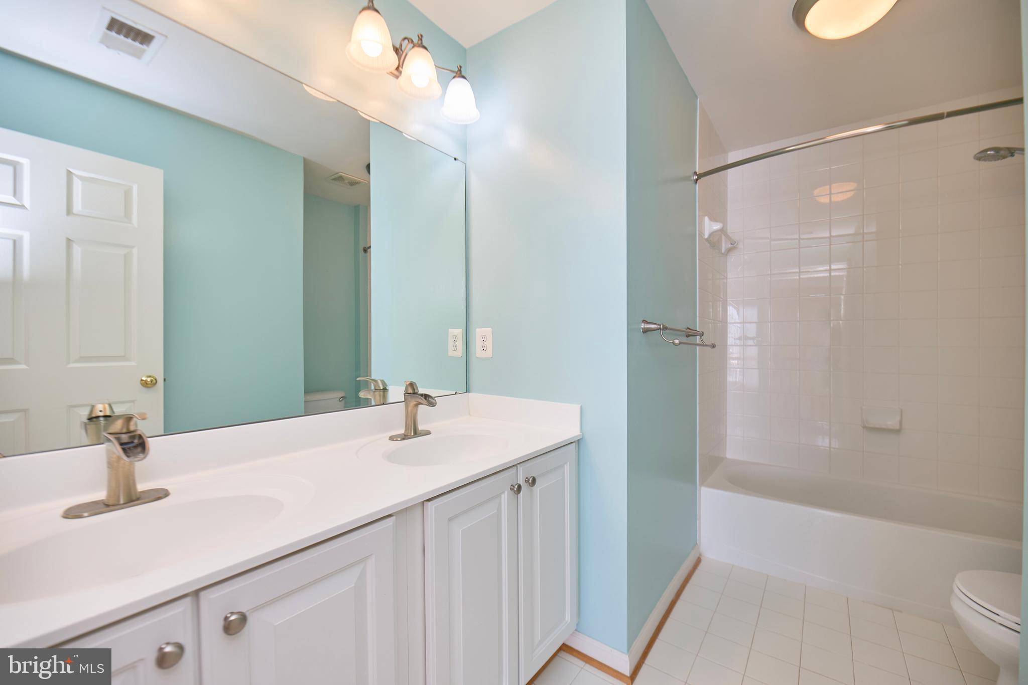 STEPHENS LANDING - Residential Lease