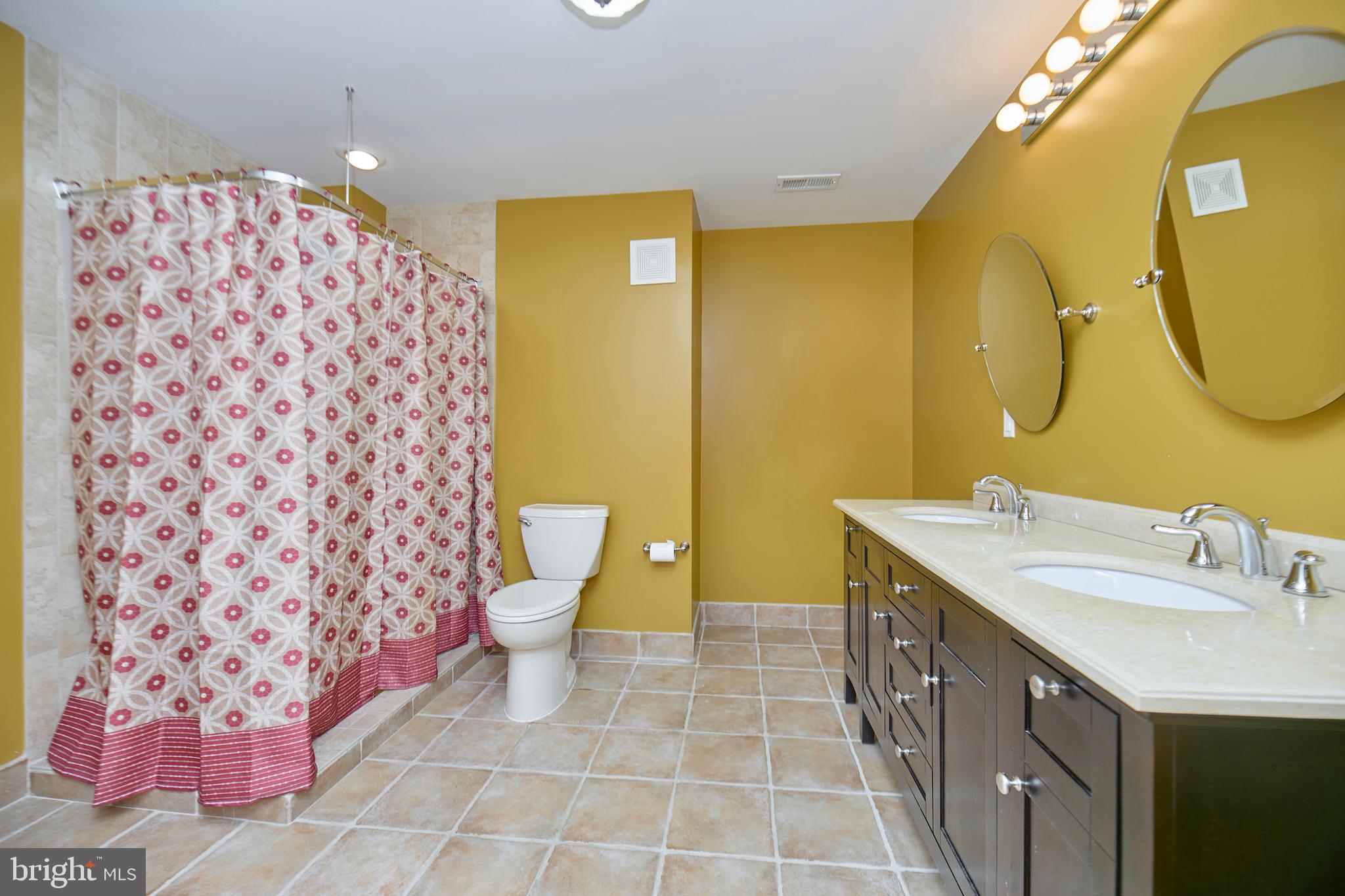 STEPHENS LANDING - Residential Lease