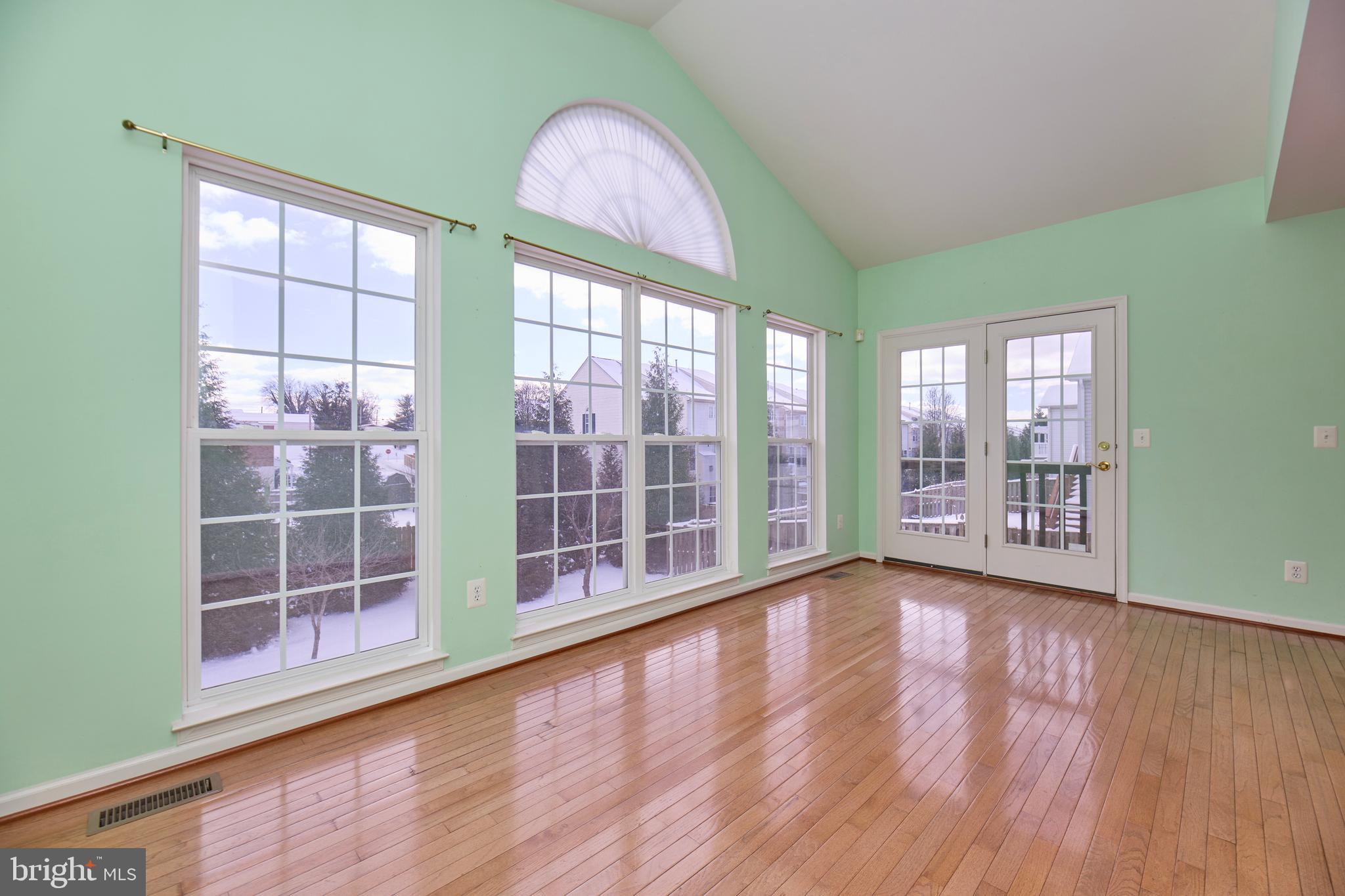 STEPHENS LANDING - Residential Lease