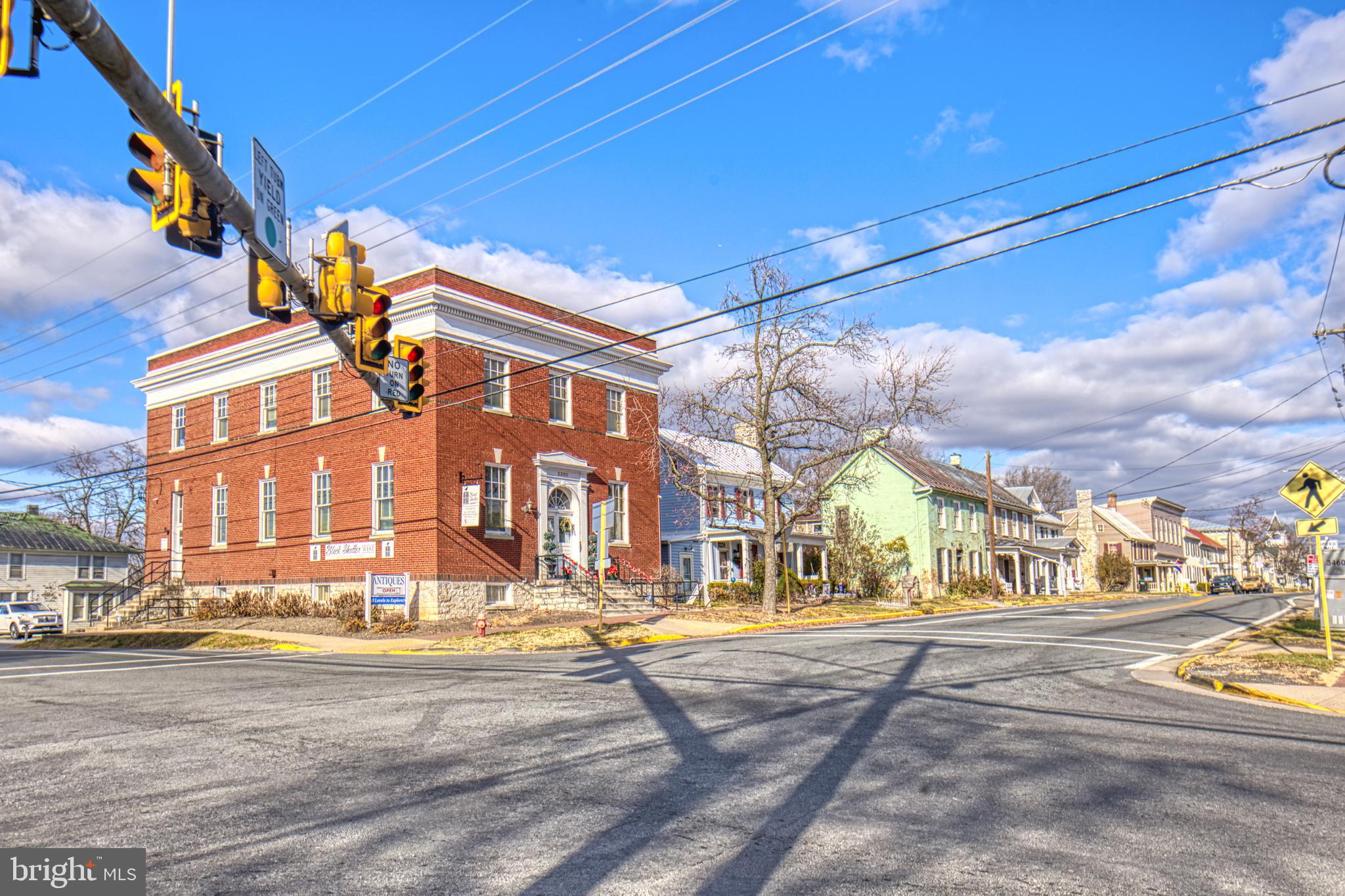 STEPHENS LANDING - Residential Lease