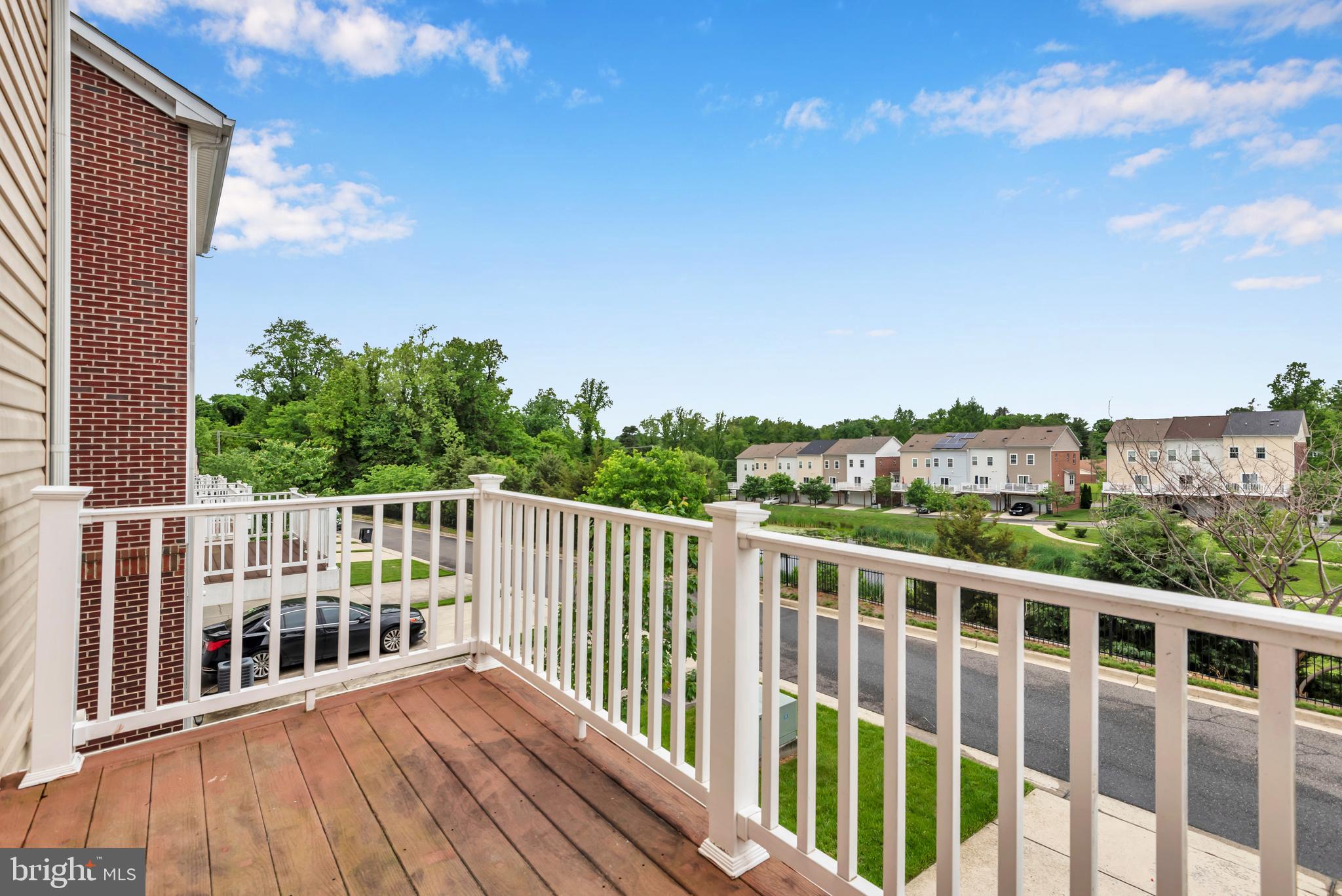 THE PARK AT ADDISON METRO - Residential