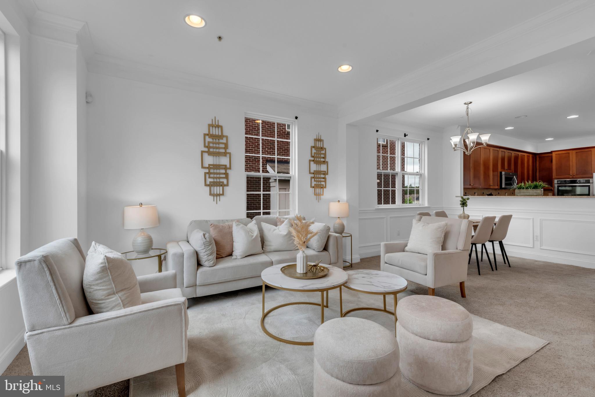 THE PARK AT ADDISON METRO - Residential