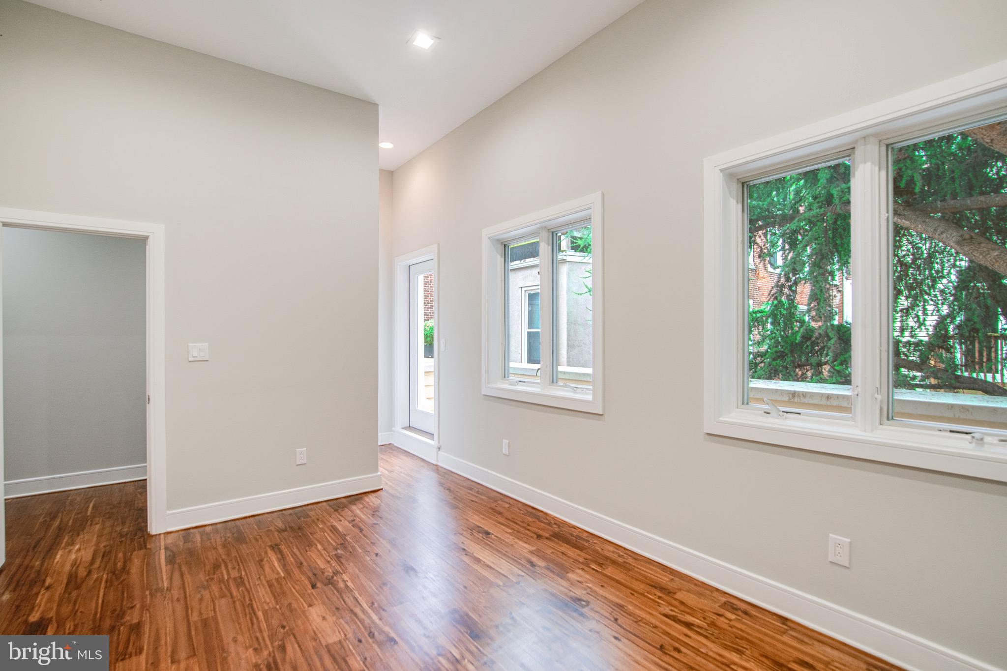 SPRING GARDEN - Residential