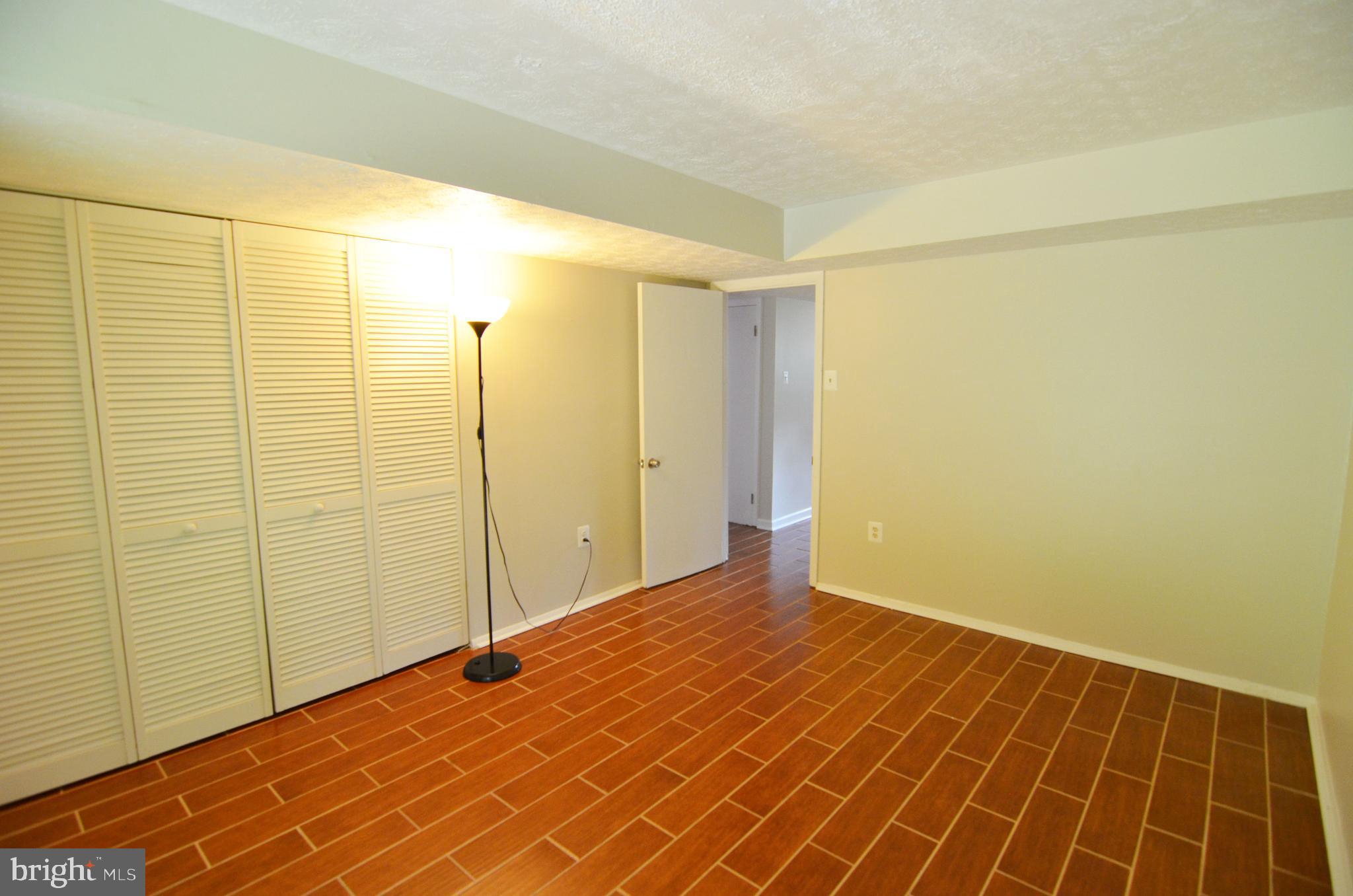 VILLAGE OF OWEN BROWN - Residential Lease