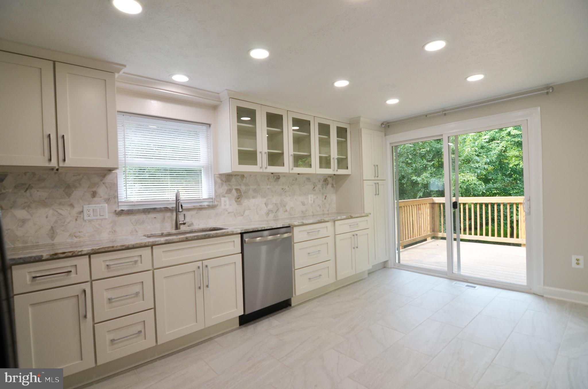 VILLAGE OF OWEN BROWN - Residential Lease