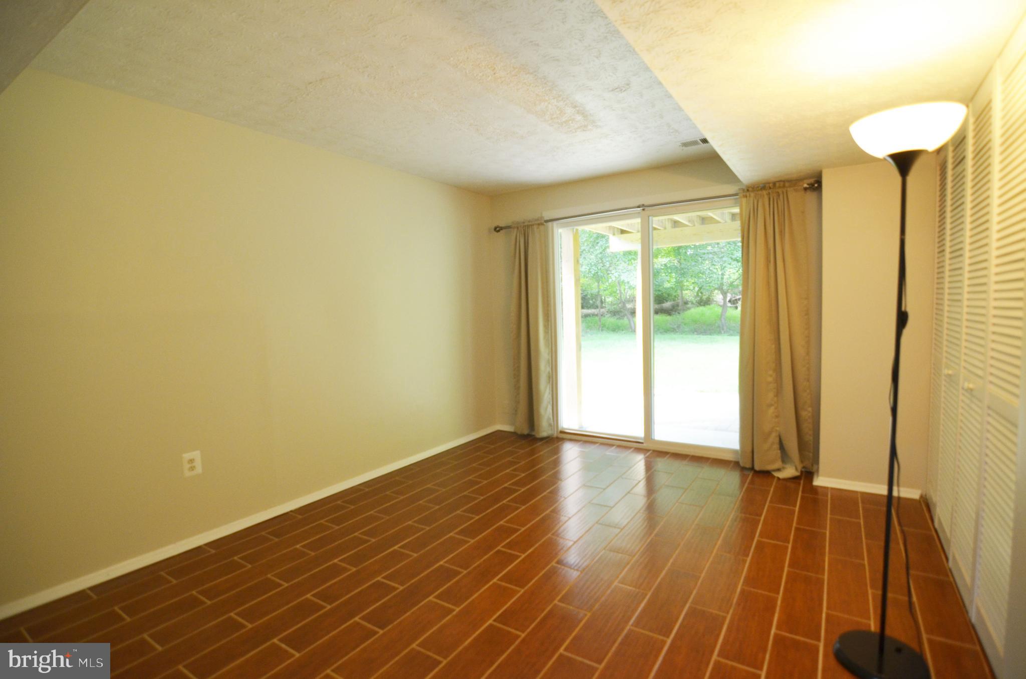 VILLAGE OF OWEN BROWN - Residential Lease