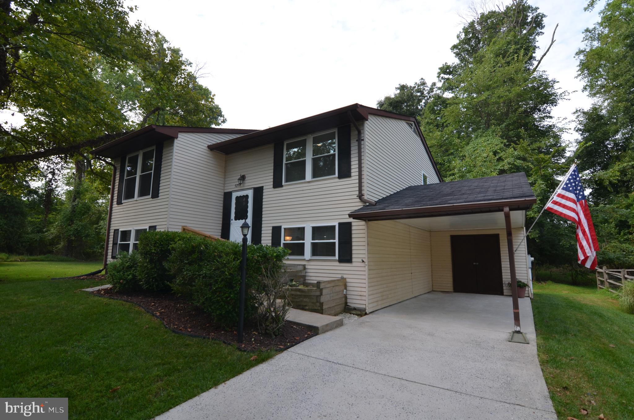 VILLAGE OF OWEN BROWN - Residential Lease