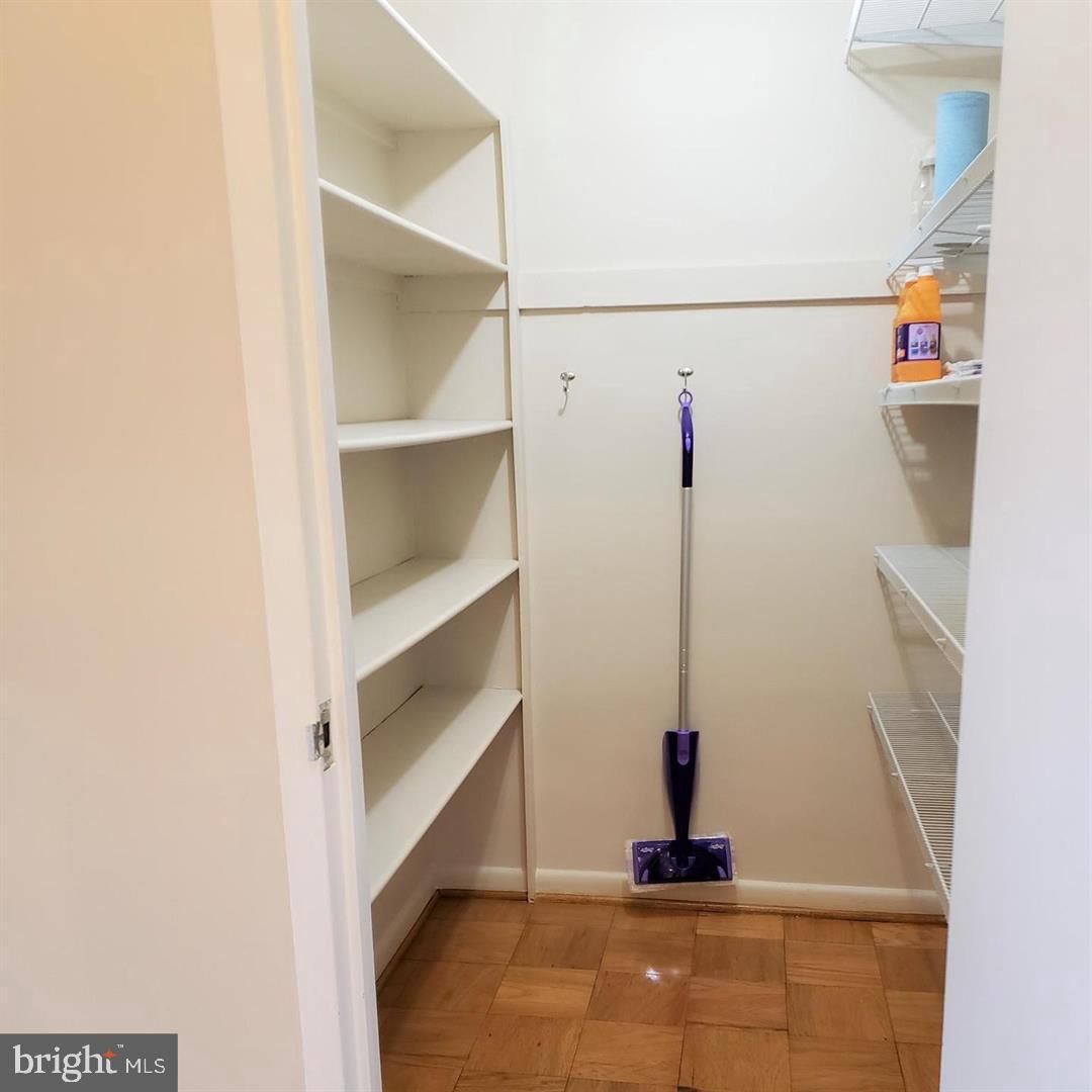 GROSVENOR PARK - Residential