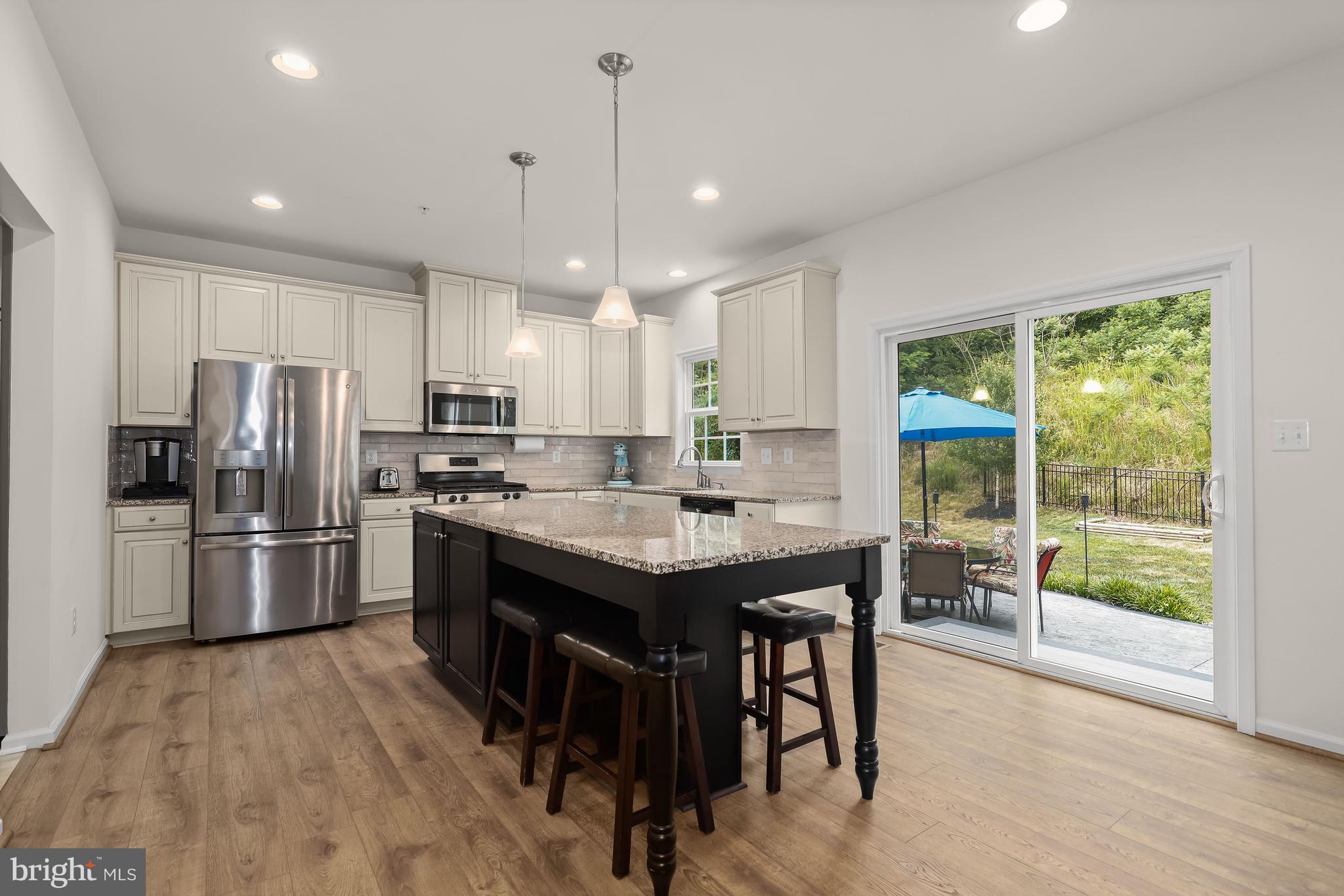 FIELDCREST - Residential