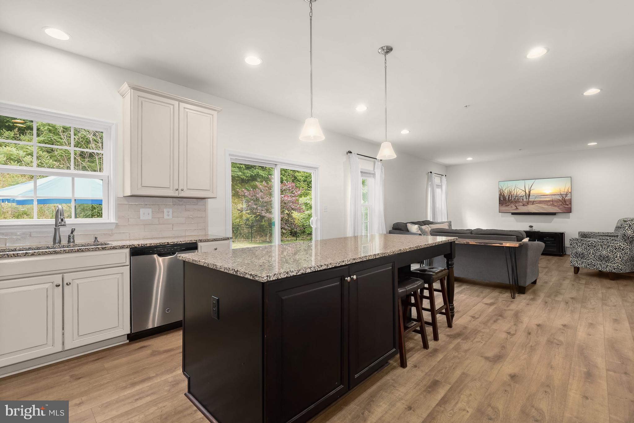 FIELDCREST - Residential