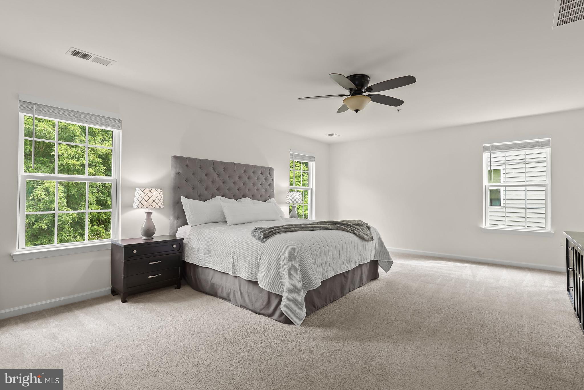 FIELDCREST - Residential