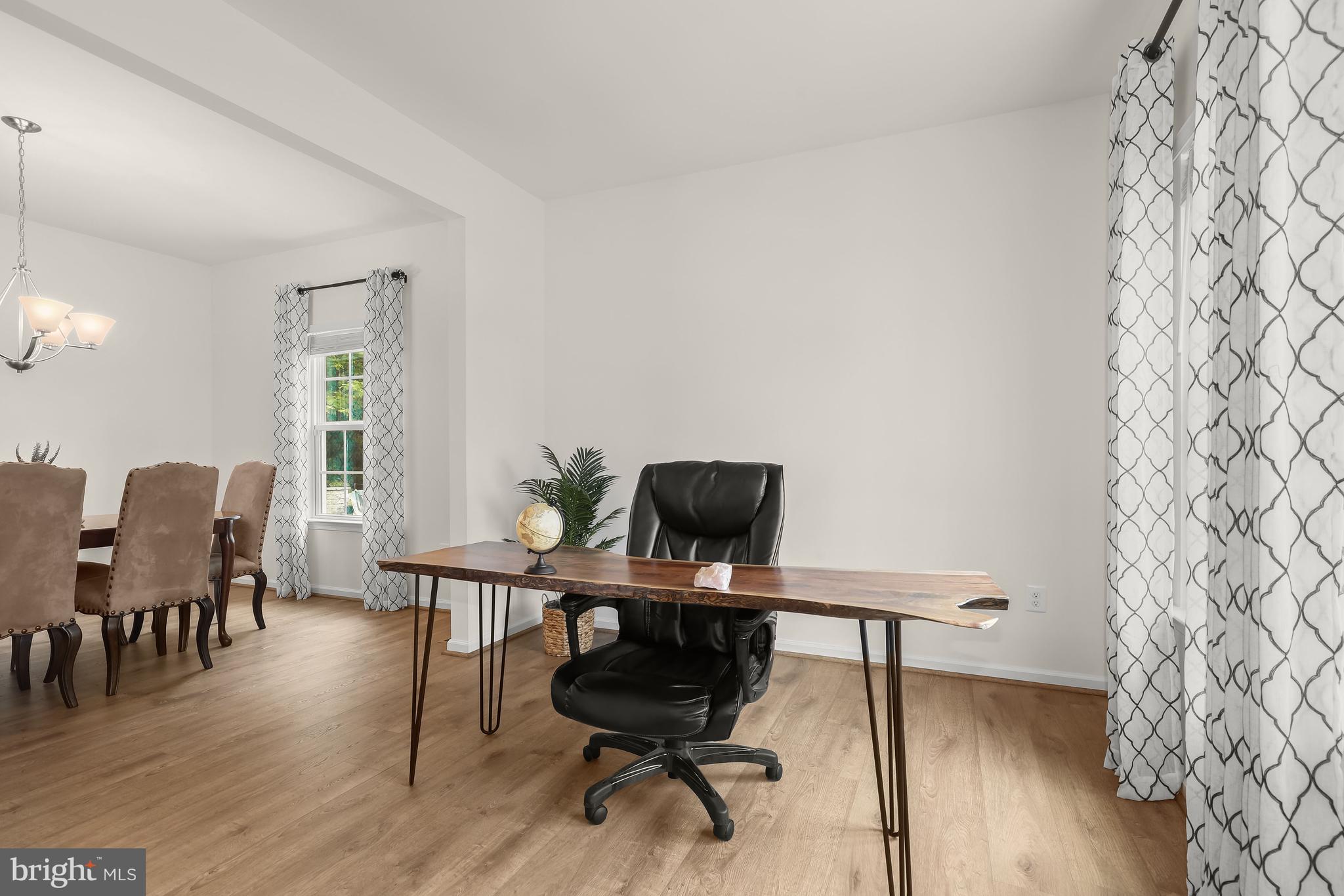 FIELDCREST - Residential