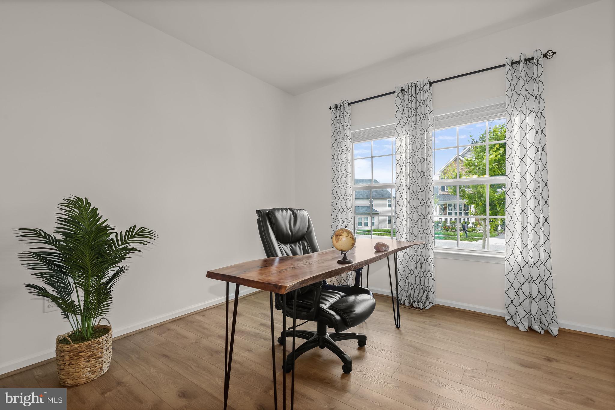 FIELDCREST - Residential