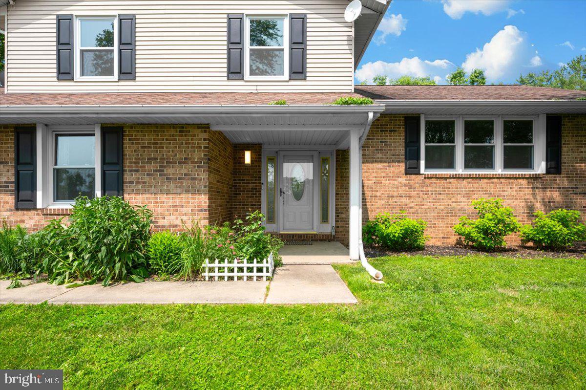 10216 FOUNTAIN SCHOOL ROAD