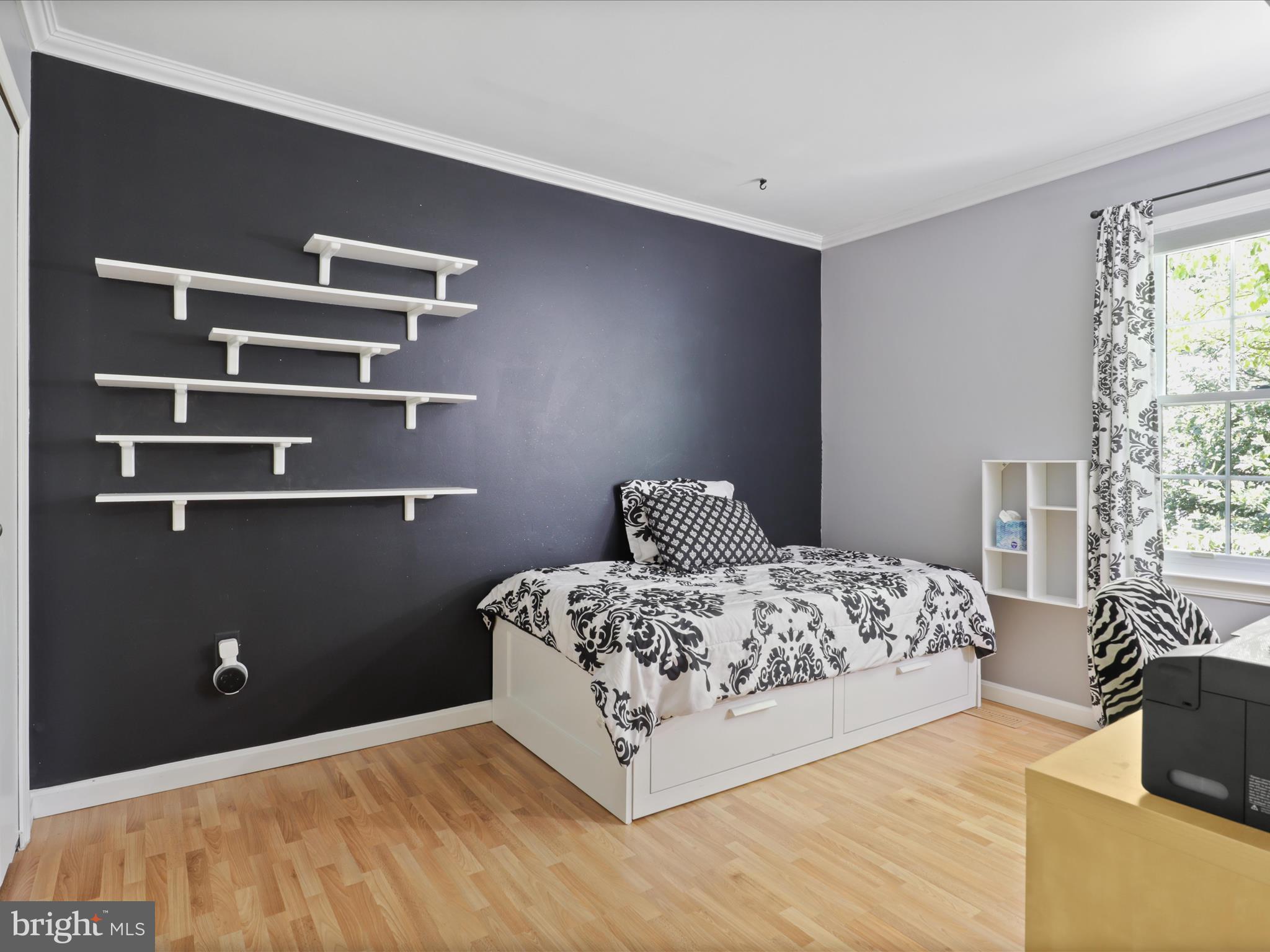 DANBURY FOREST - Residential