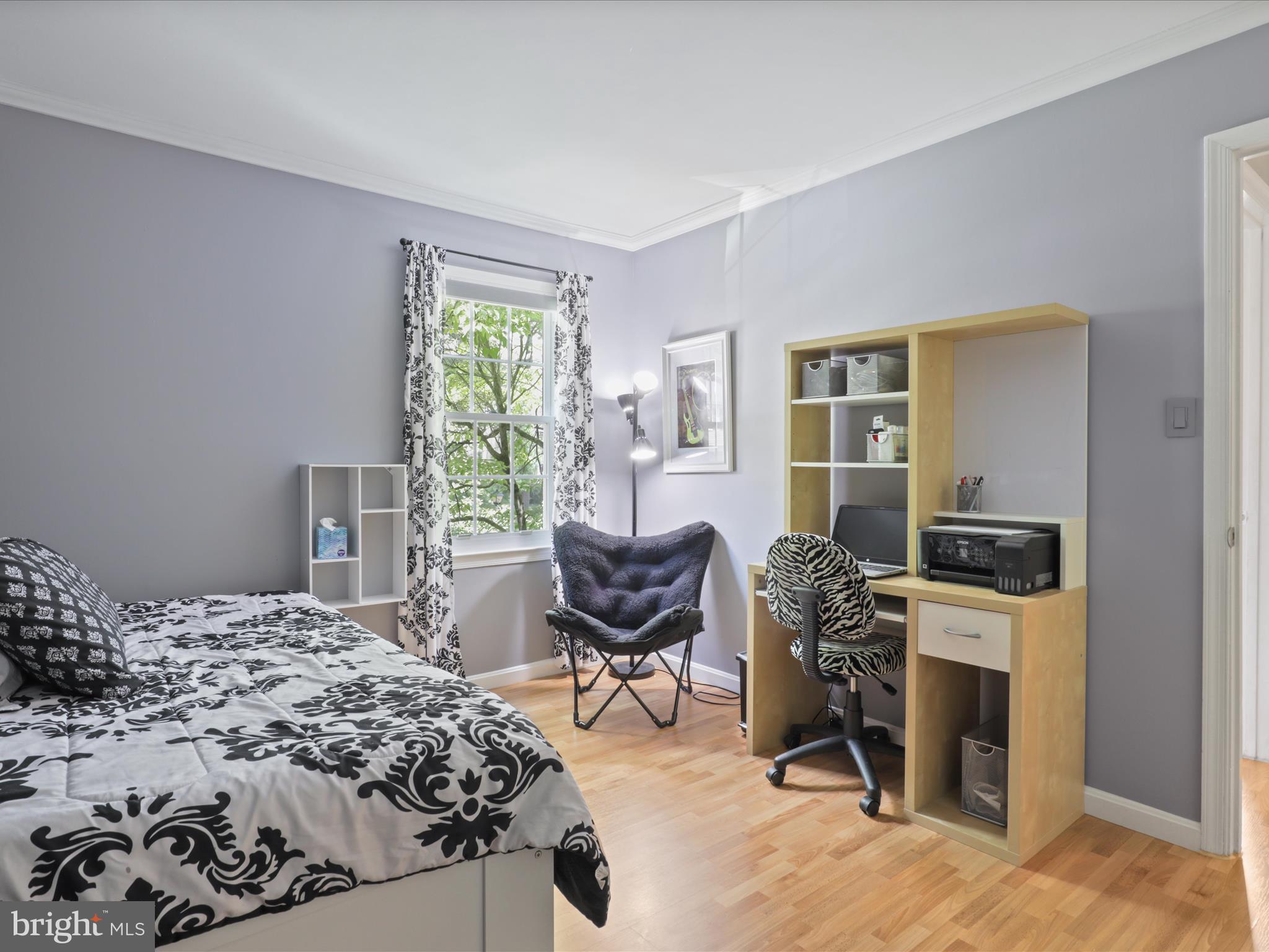 DANBURY FOREST - Residential