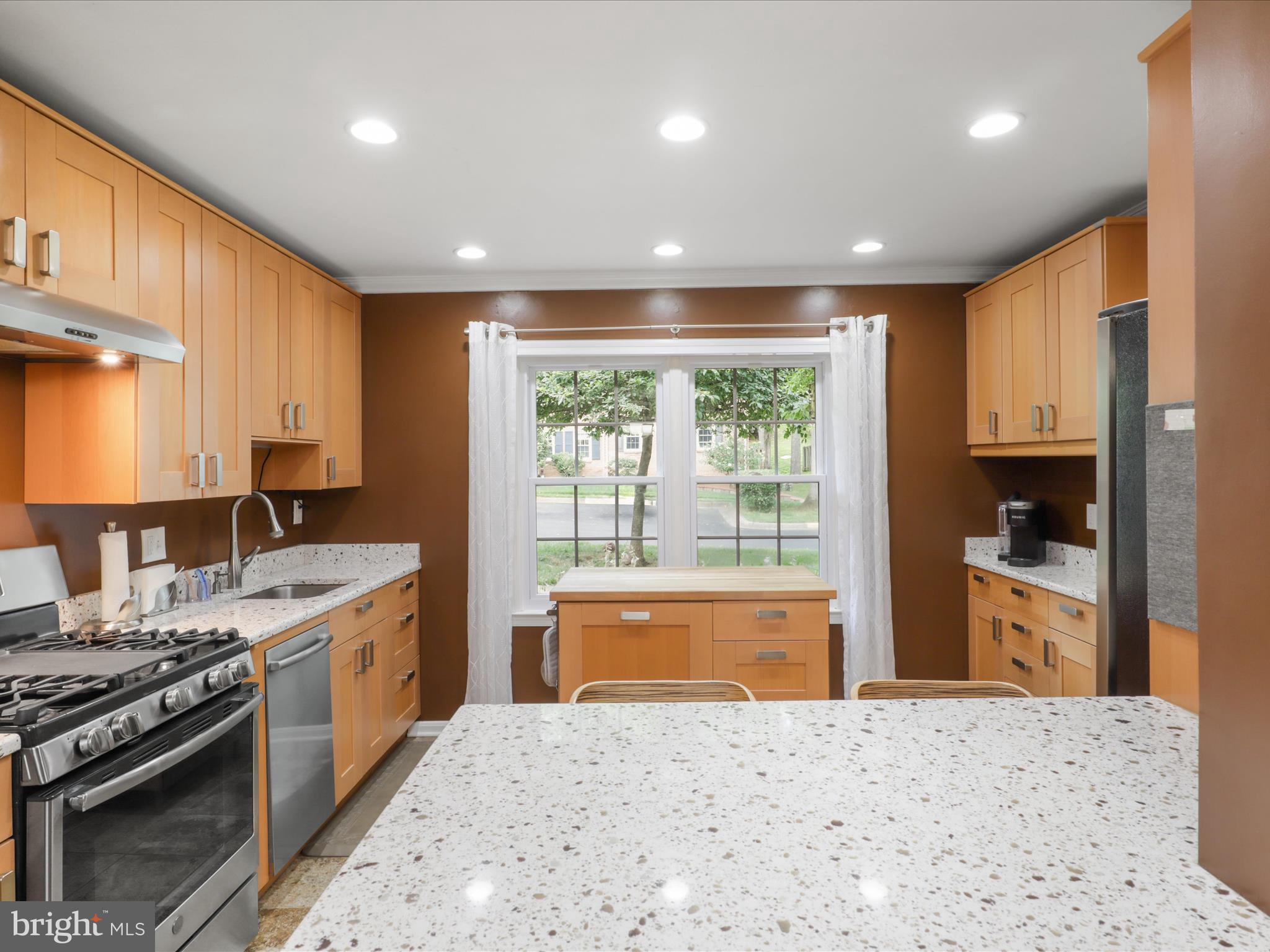 DANBURY FOREST - Residential