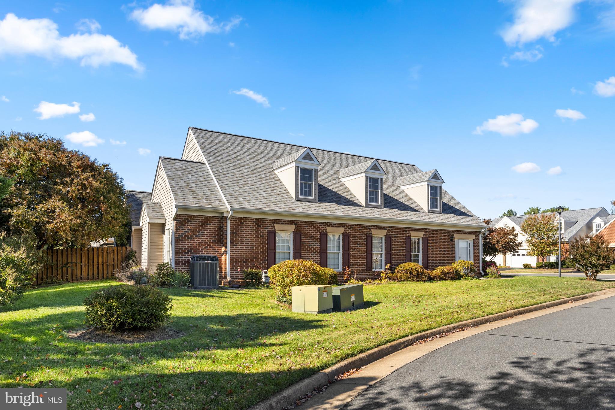 11015 SCOTTWOOD LANE