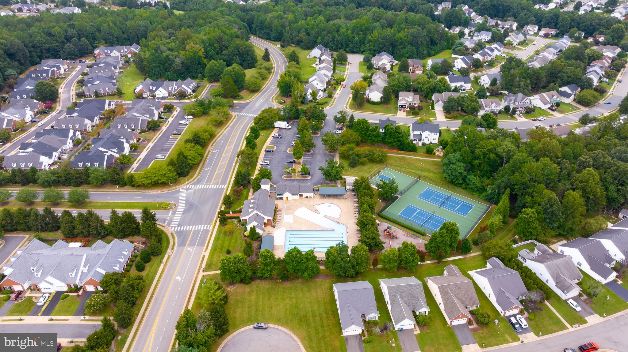 SALEM FIELDS - Residential