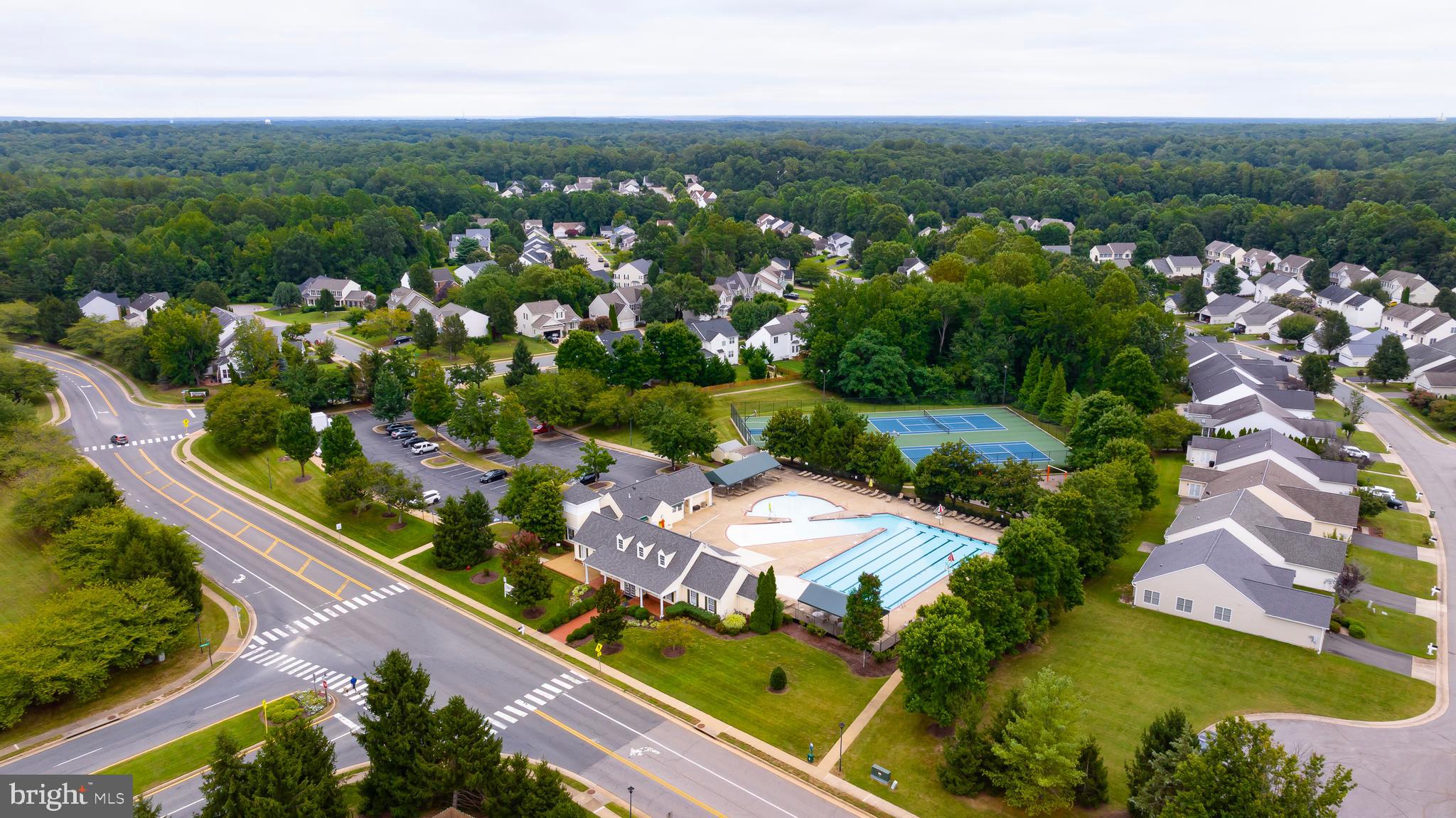 SALEM FIELDS - Residential