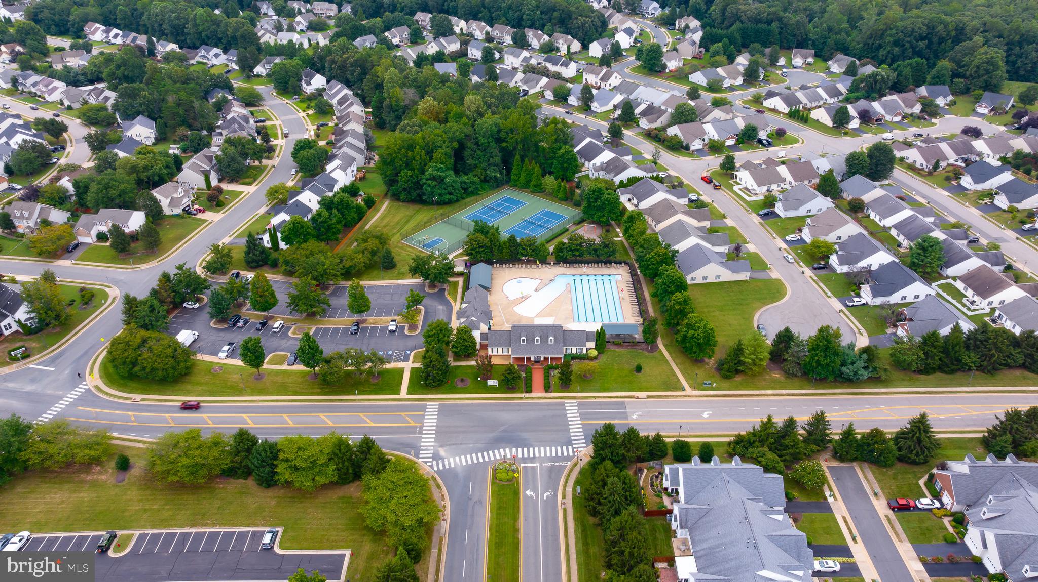 SALEM FIELDS - Residential