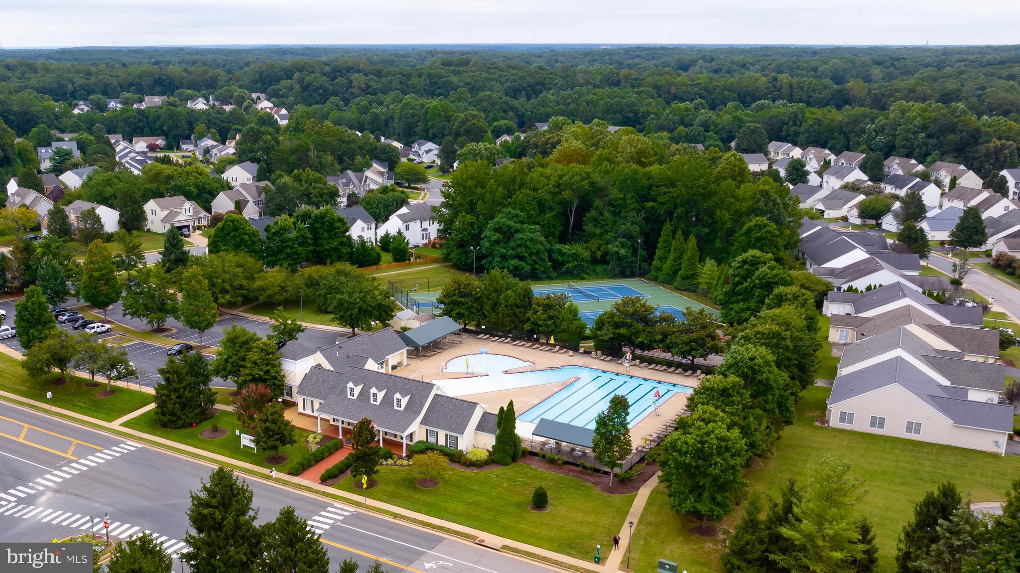 SALEM FIELDS - Residential