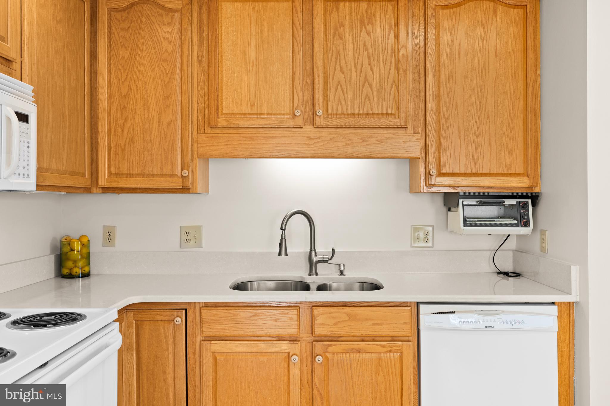 SALEM FIELDS - Residential