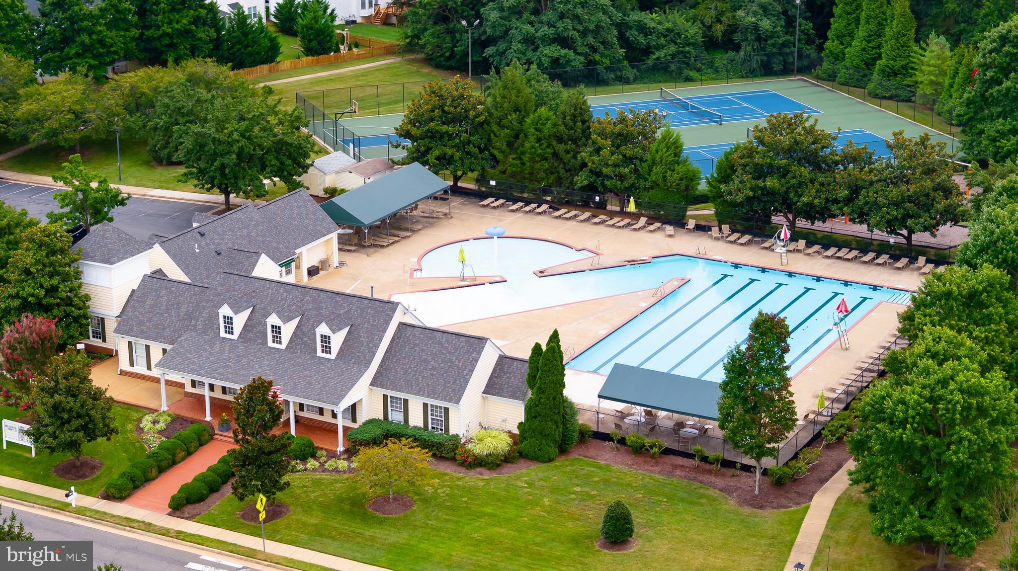 SALEM FIELDS - Residential