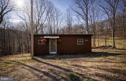 507 MOWRY ROAD SCHELLSBURG PA 15559