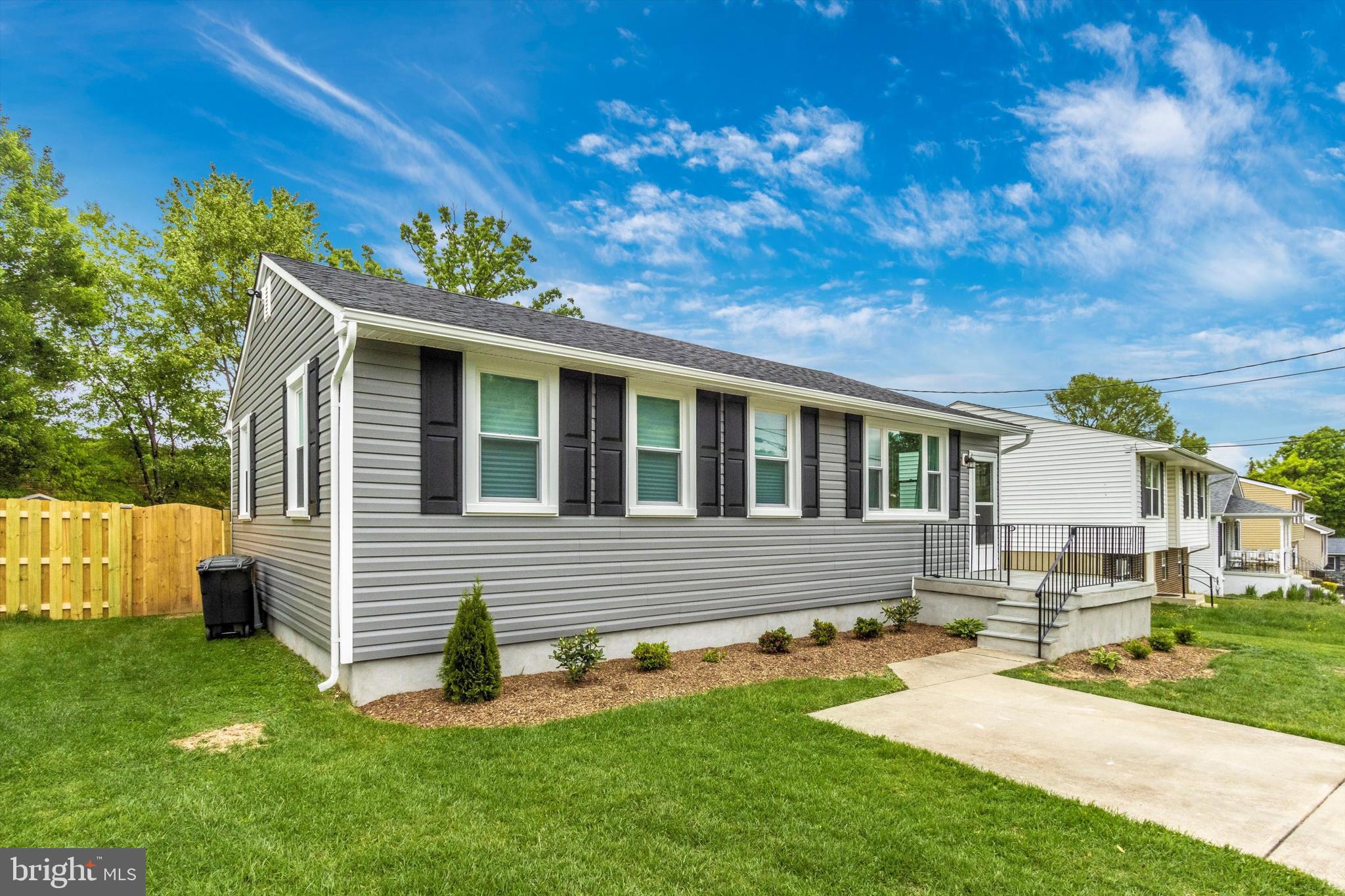 OAKCREST HOMES - Residential