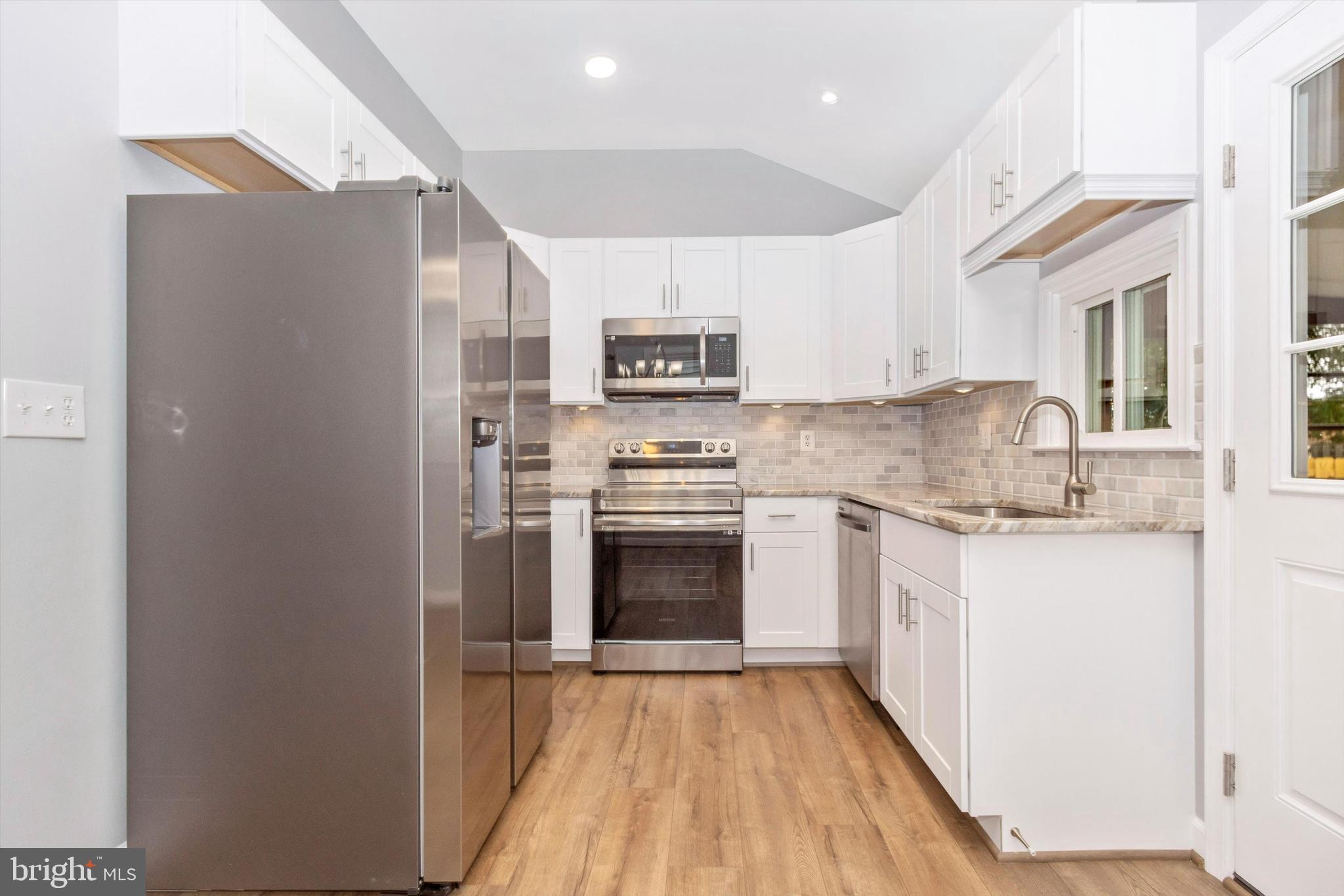 OAKCREST HOMES - Residential